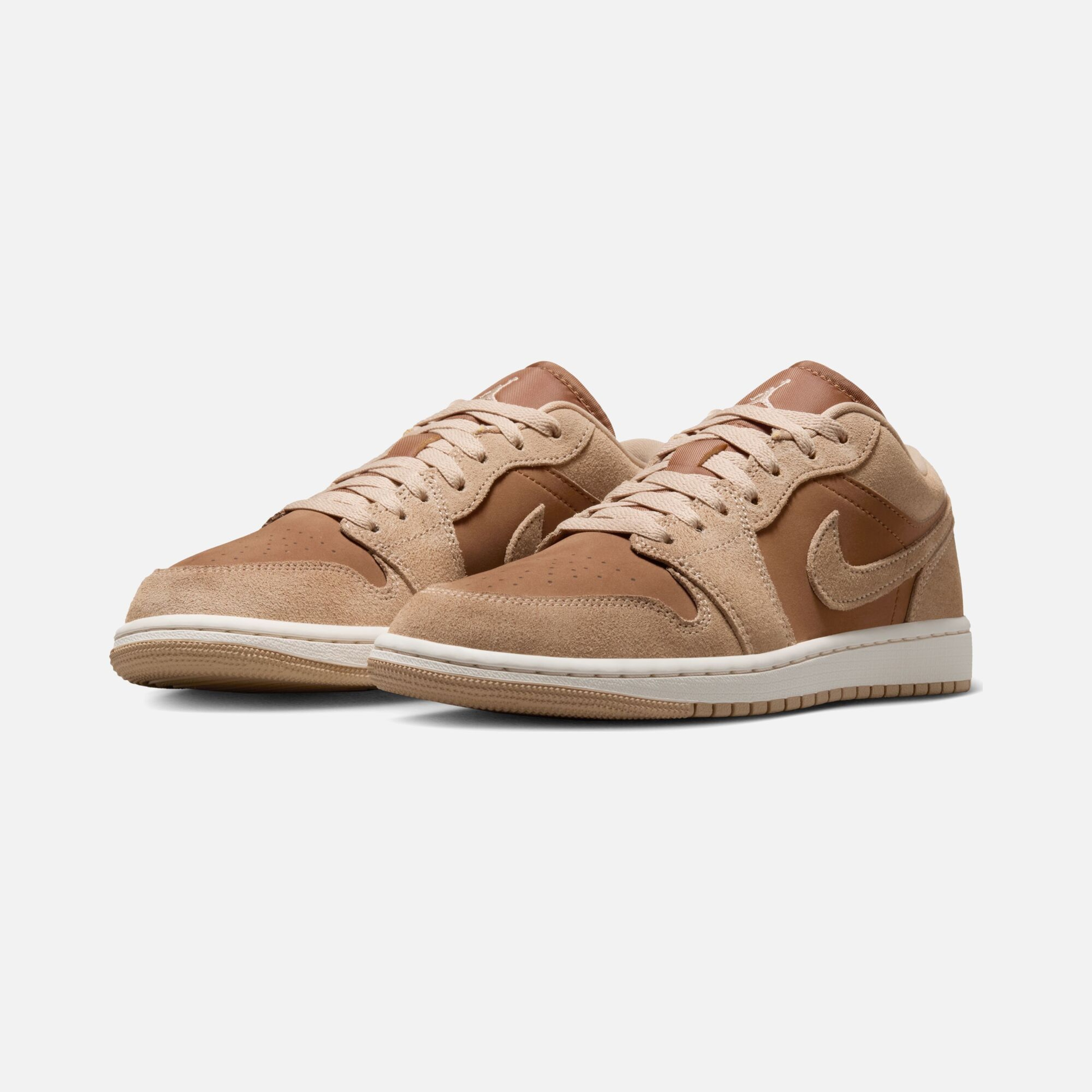 Nike Air Jordan 1 Low Kadın Spor Ayakkabı