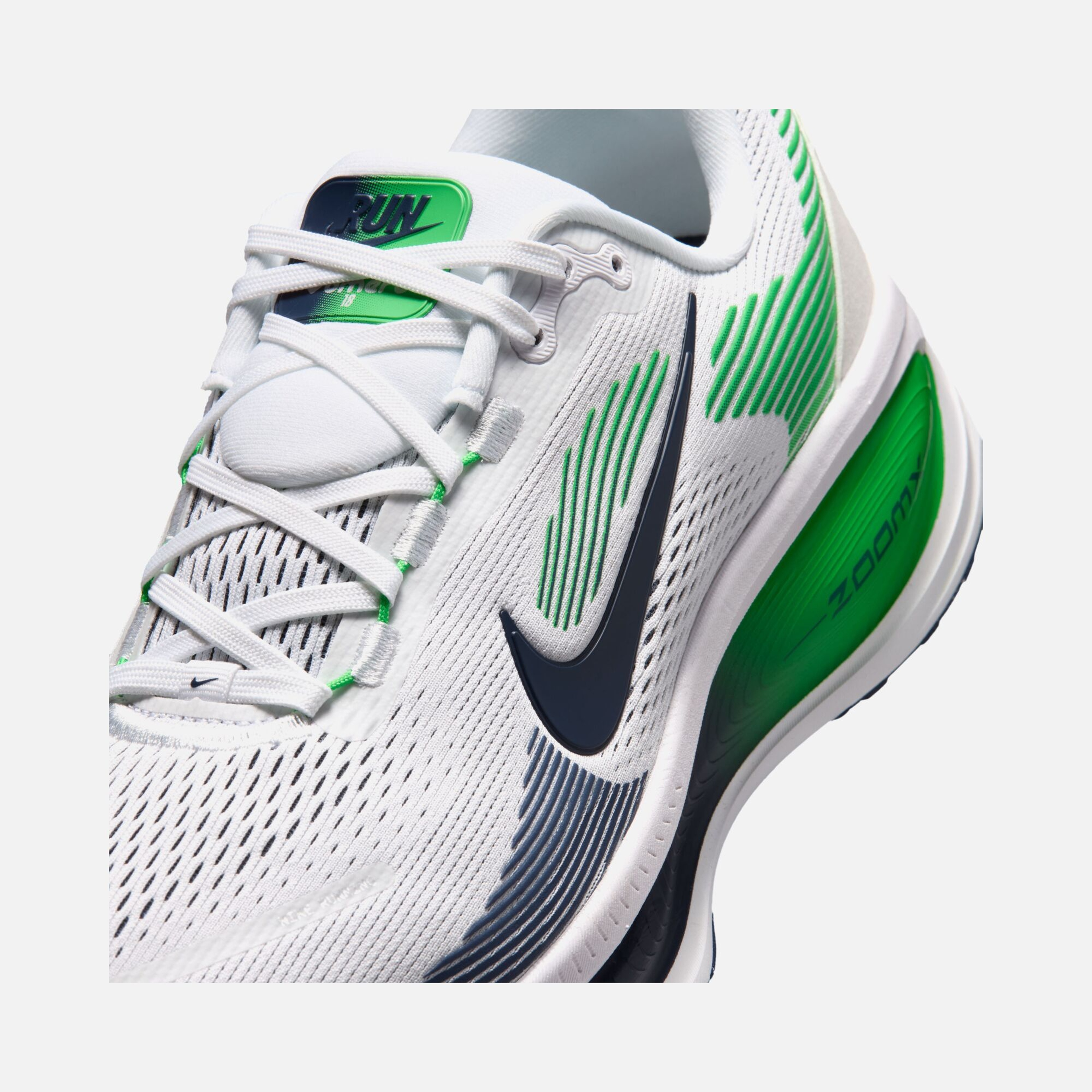 Nike Vomero 18 ZoomX Road Running Erkek Spor Ayakkabı