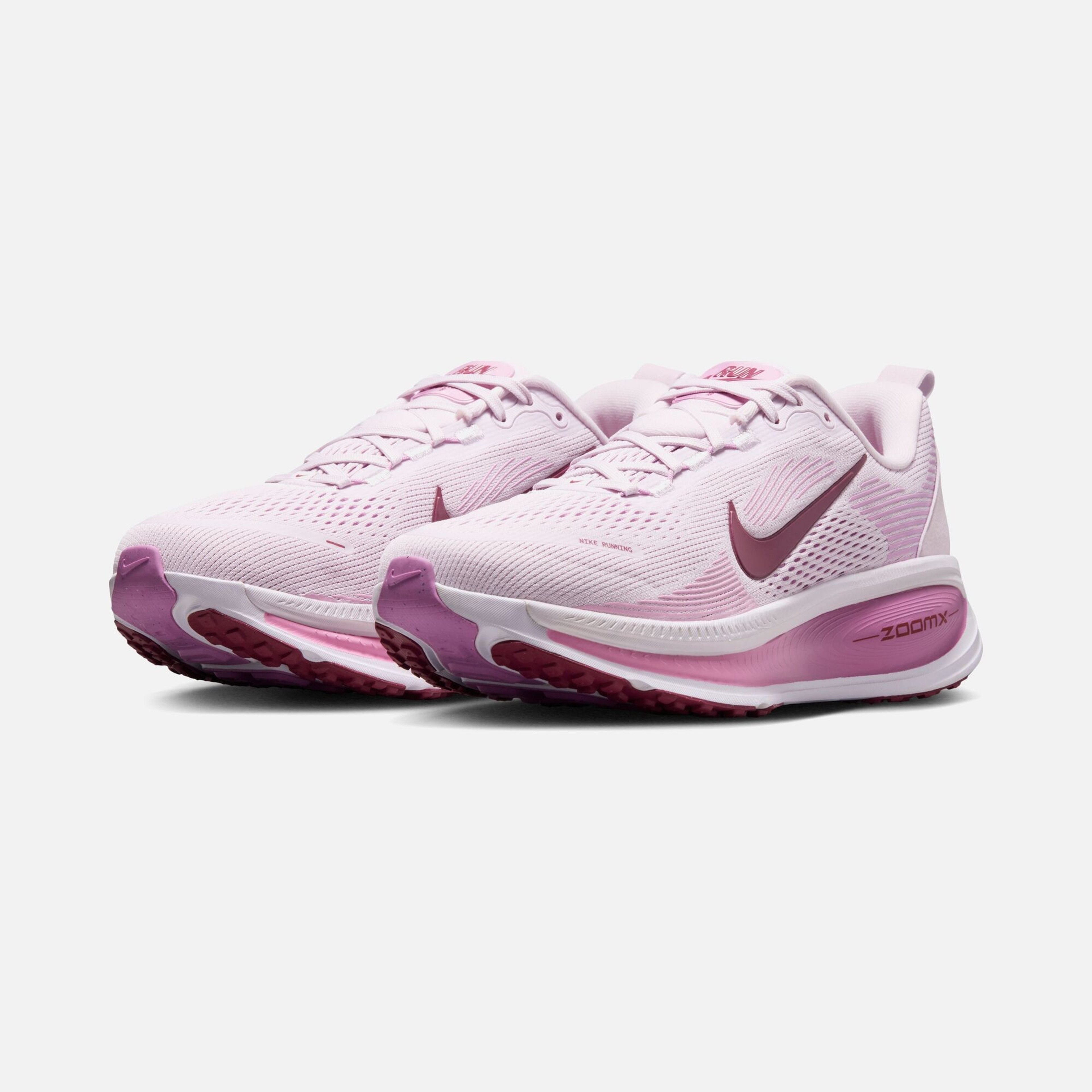 Nike Vomero 18 ZoomX Road Running Kadın Spor Ayakkabı
