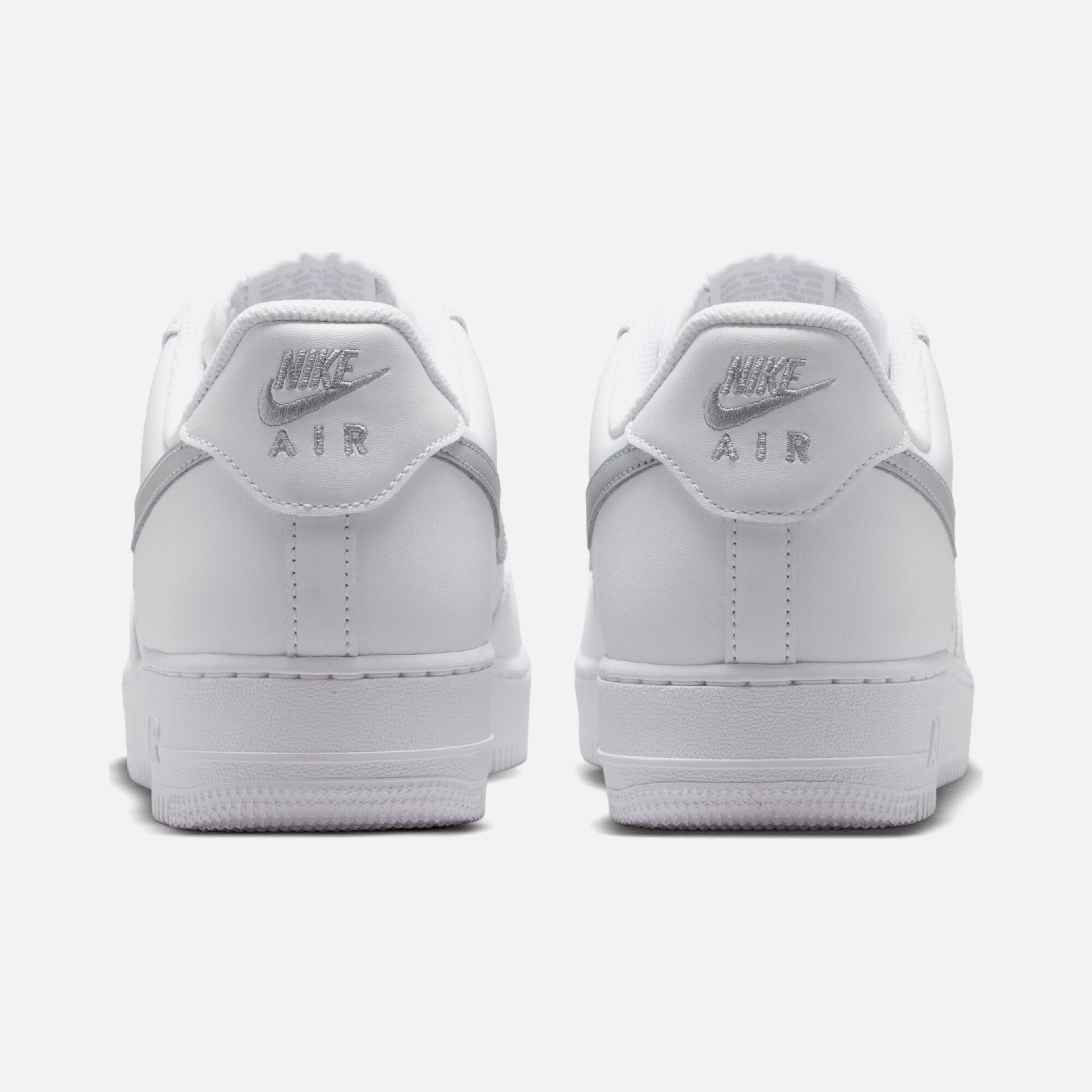 Nike Air Force 1 07 26 Erkek Spor Ayakkabı