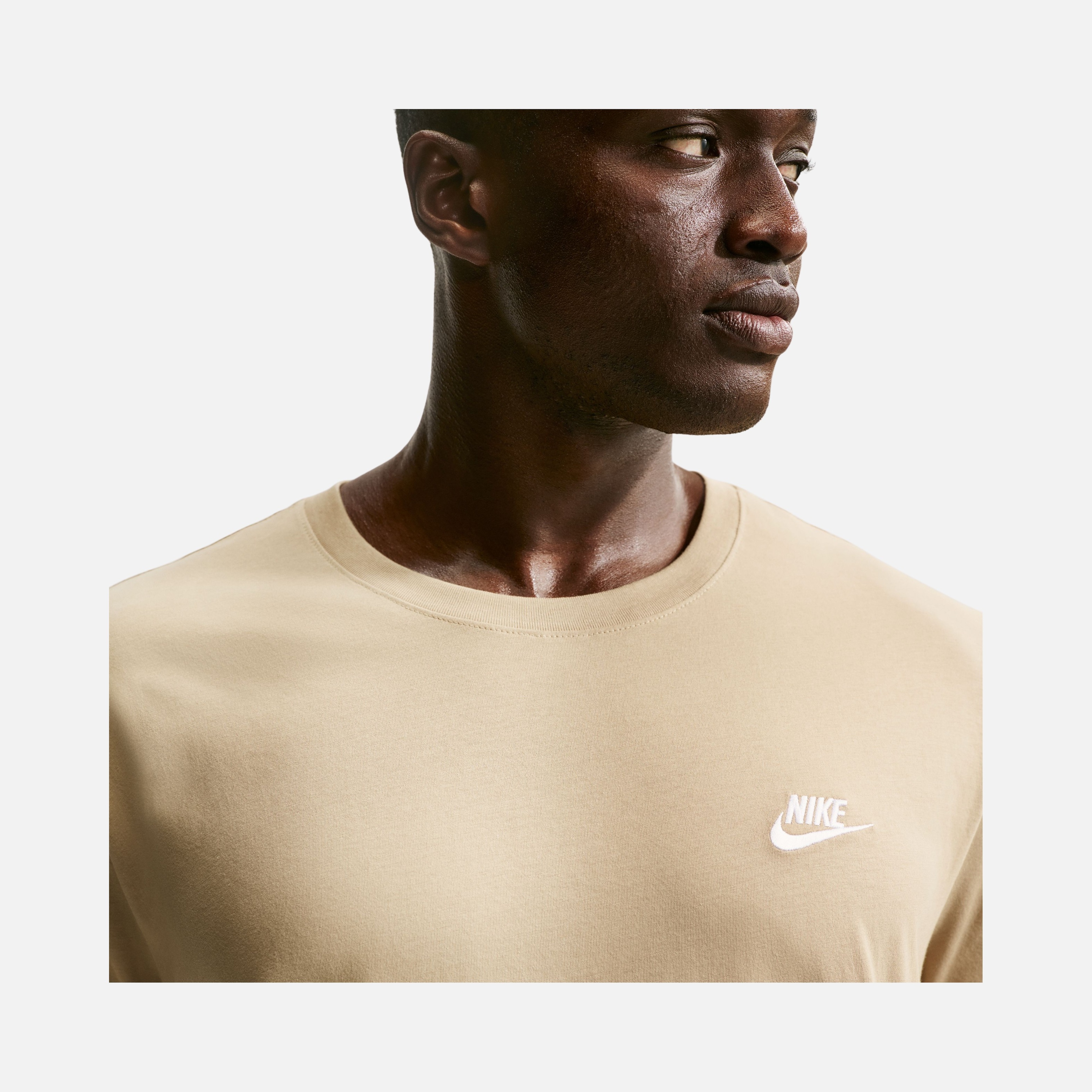 Nike Sportswear Club Short-Sleeve Erkek Tişört