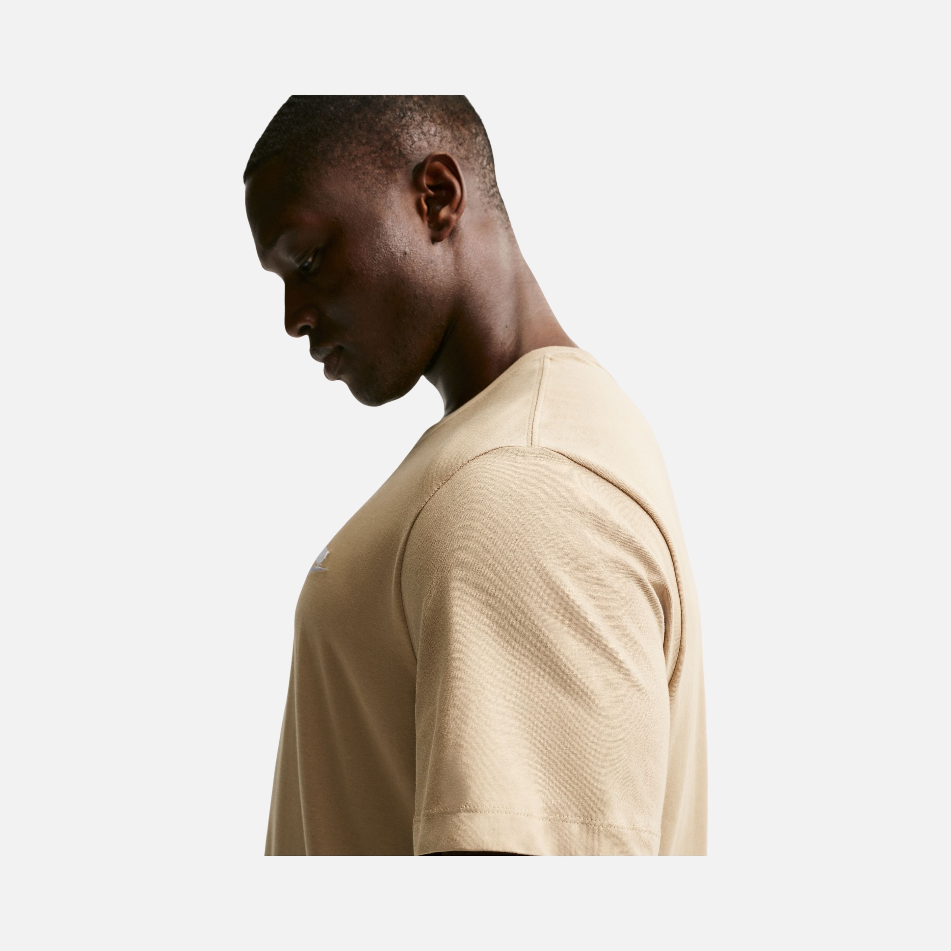 Nike Sportswear Club Short-Sleeve Erkek Tişört