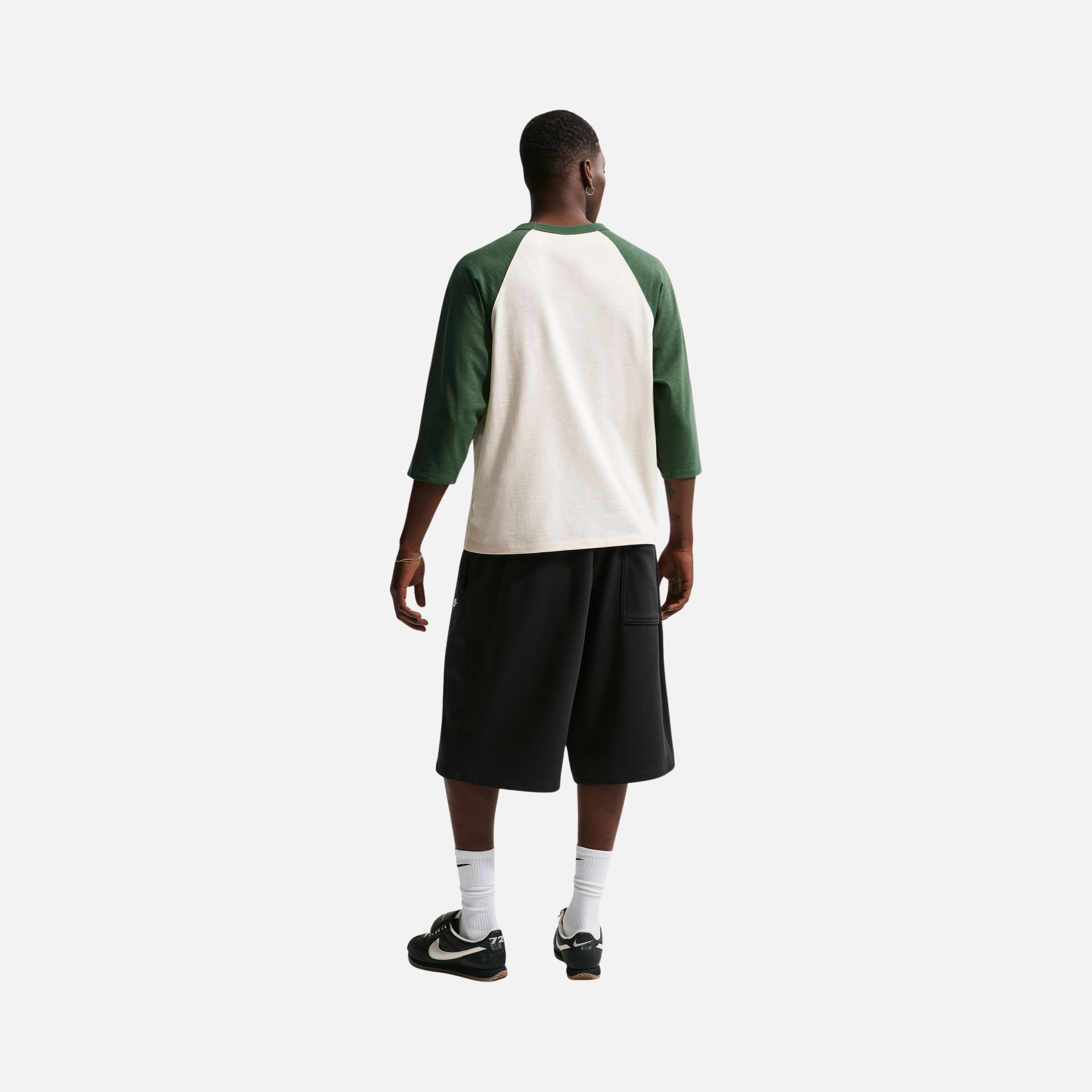 Nike Sportswear Club Oversize French Terry Erkek Şort