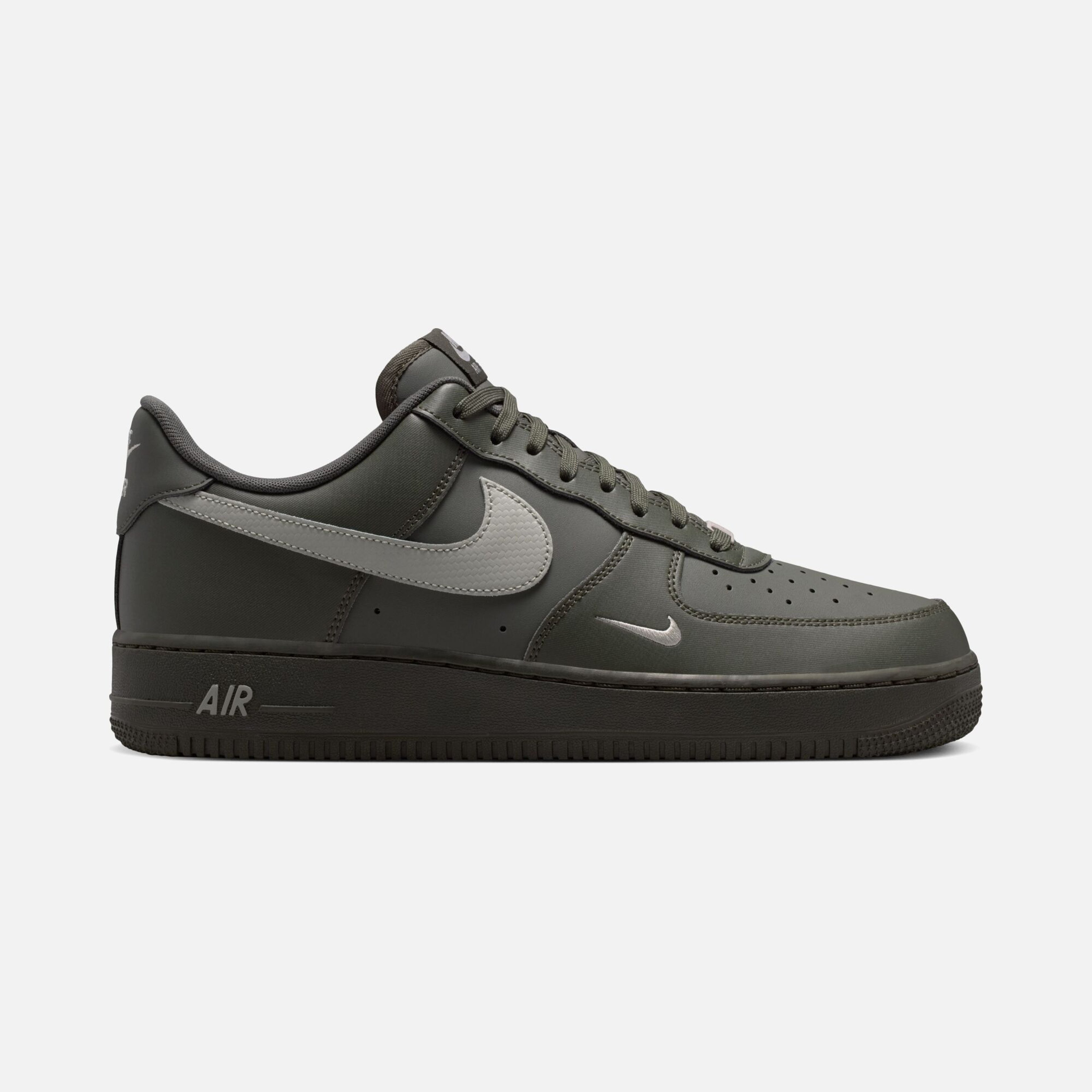 Мужские кроссовки Nike Air Force 1 '07 "College Grey"