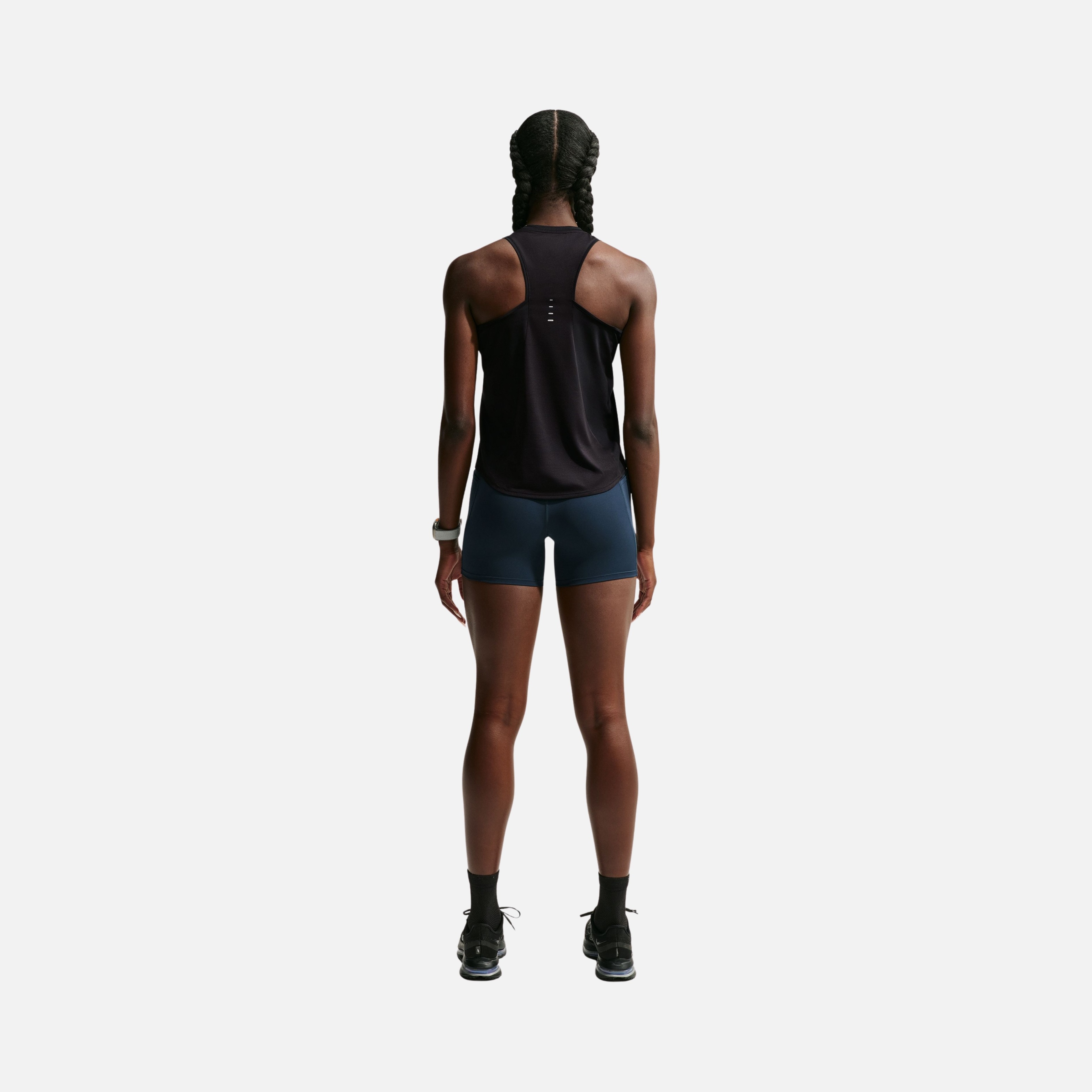 Nike Swift Dri-FIT Kadın Atlet