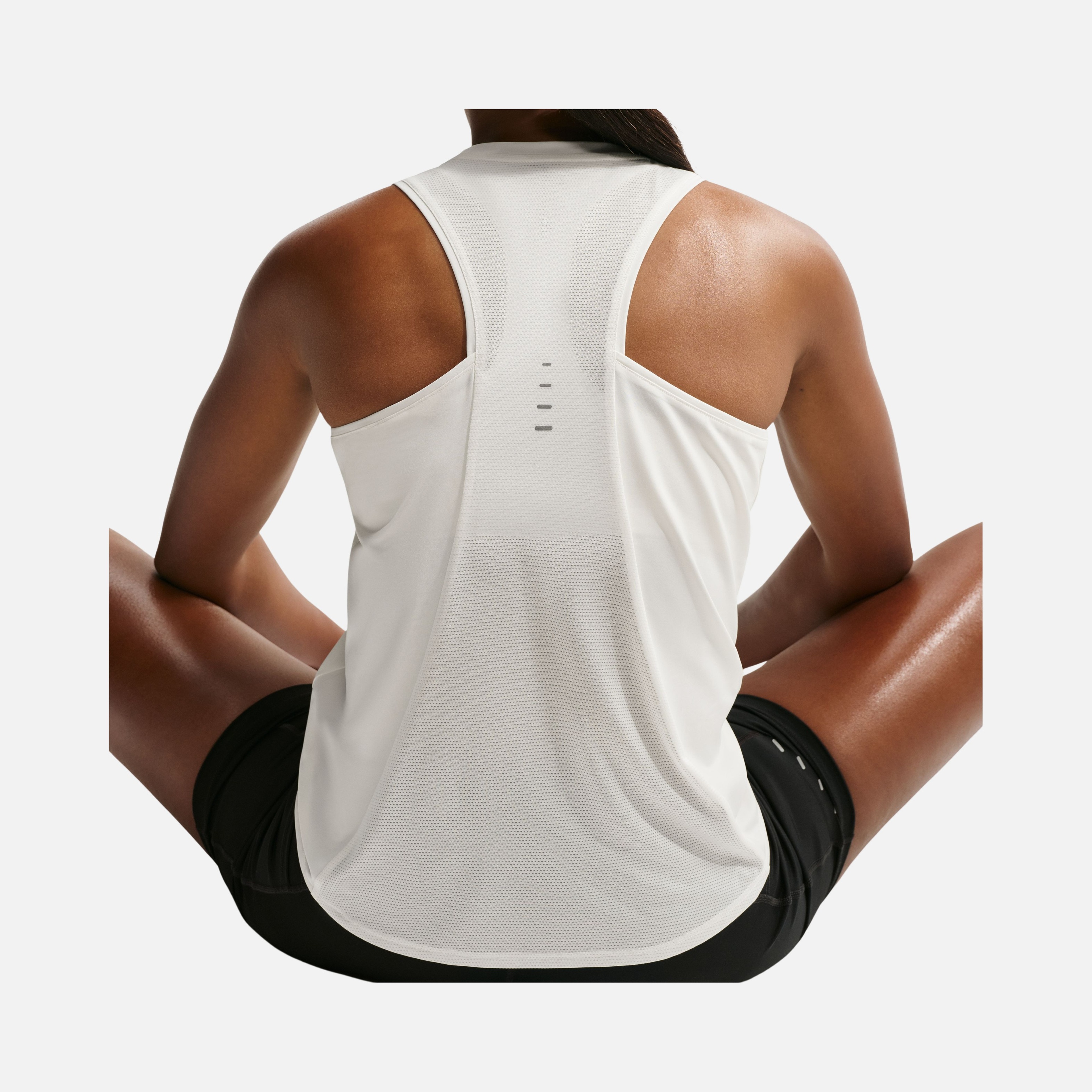 Nike Swift Dri-FIT Kadın Atlet