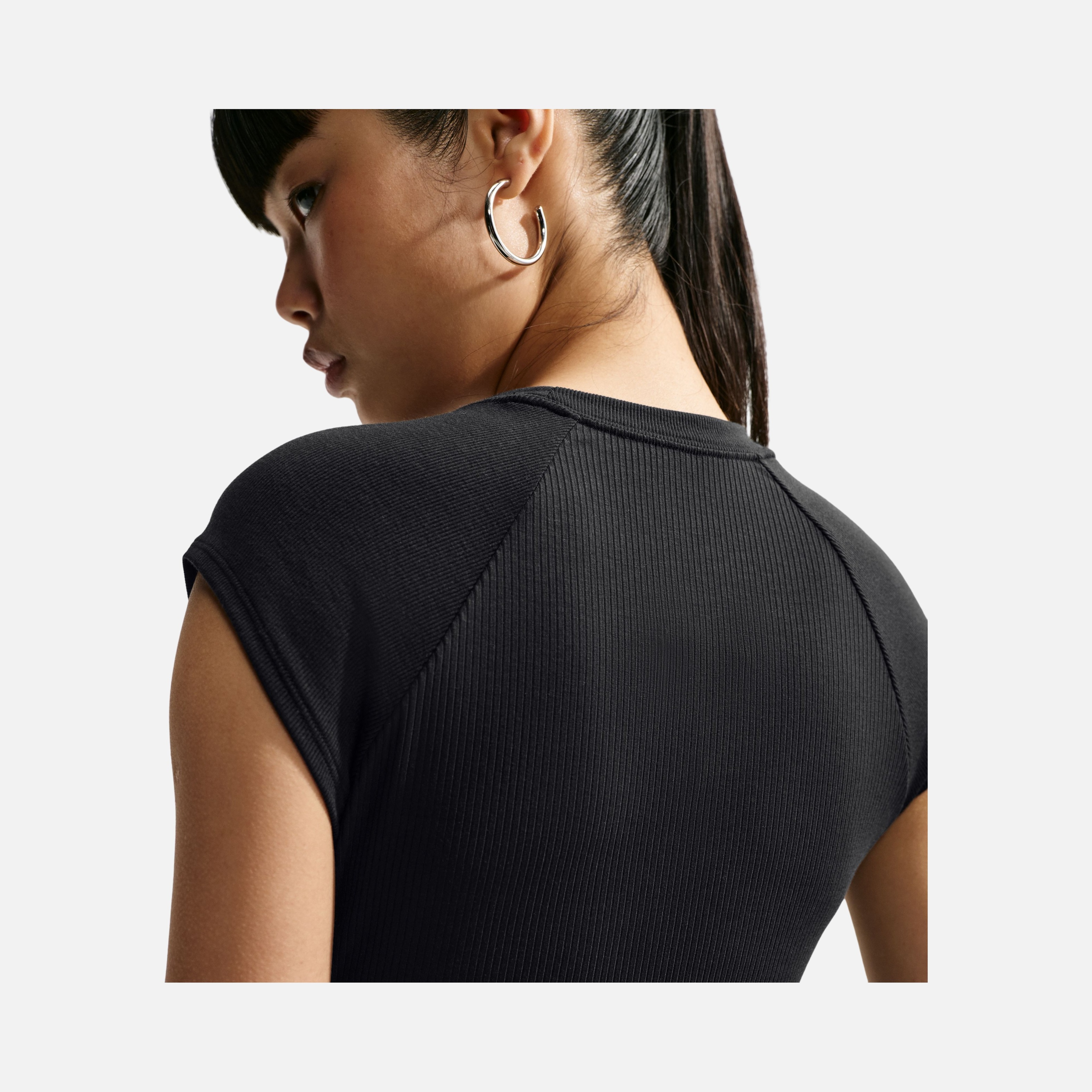 Nike Nsw Chill Knit Rib Ss Top Kadın Tişört
