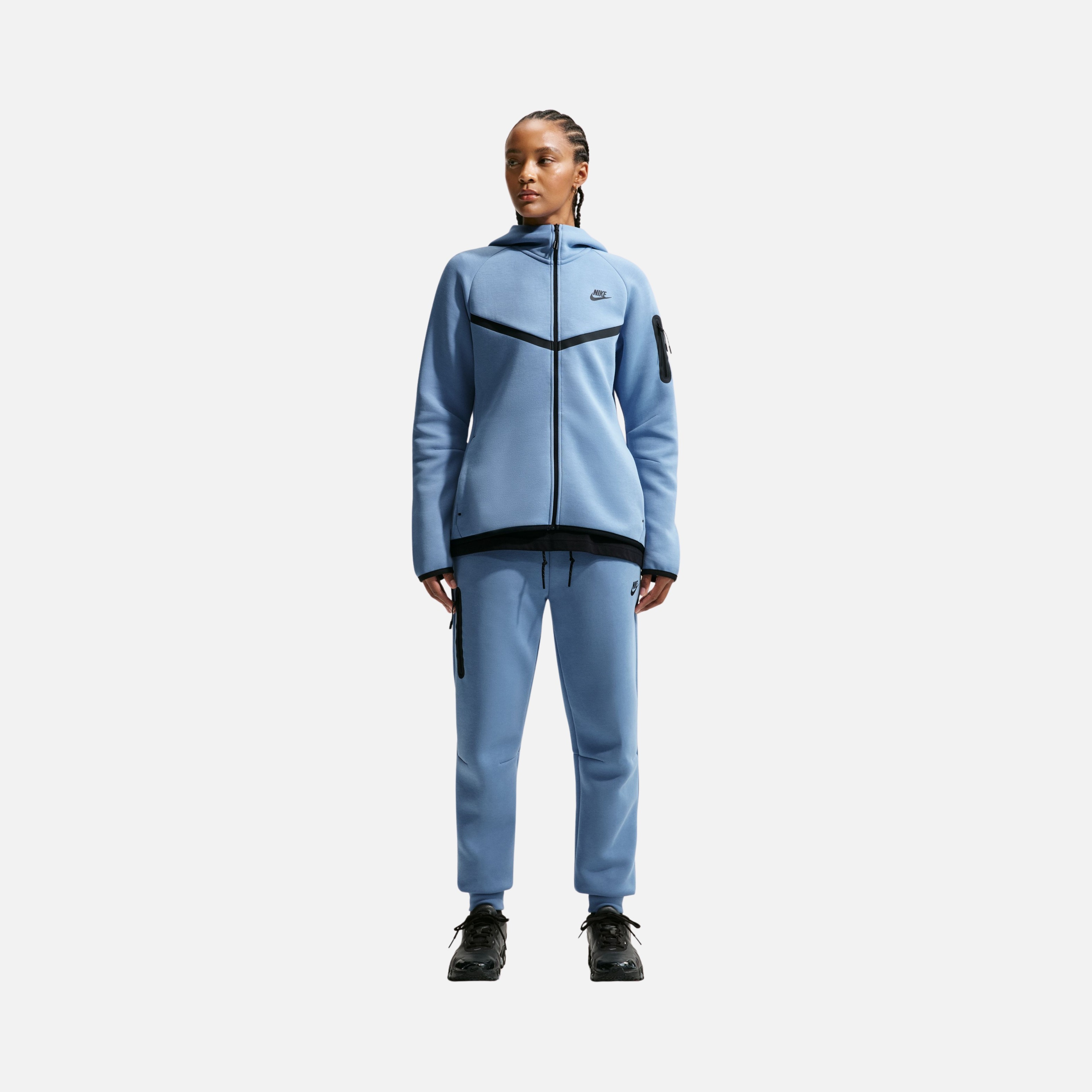 Nike Sportswear Tech Fleece Mid-Rise SS25 Kadın Pantolon
