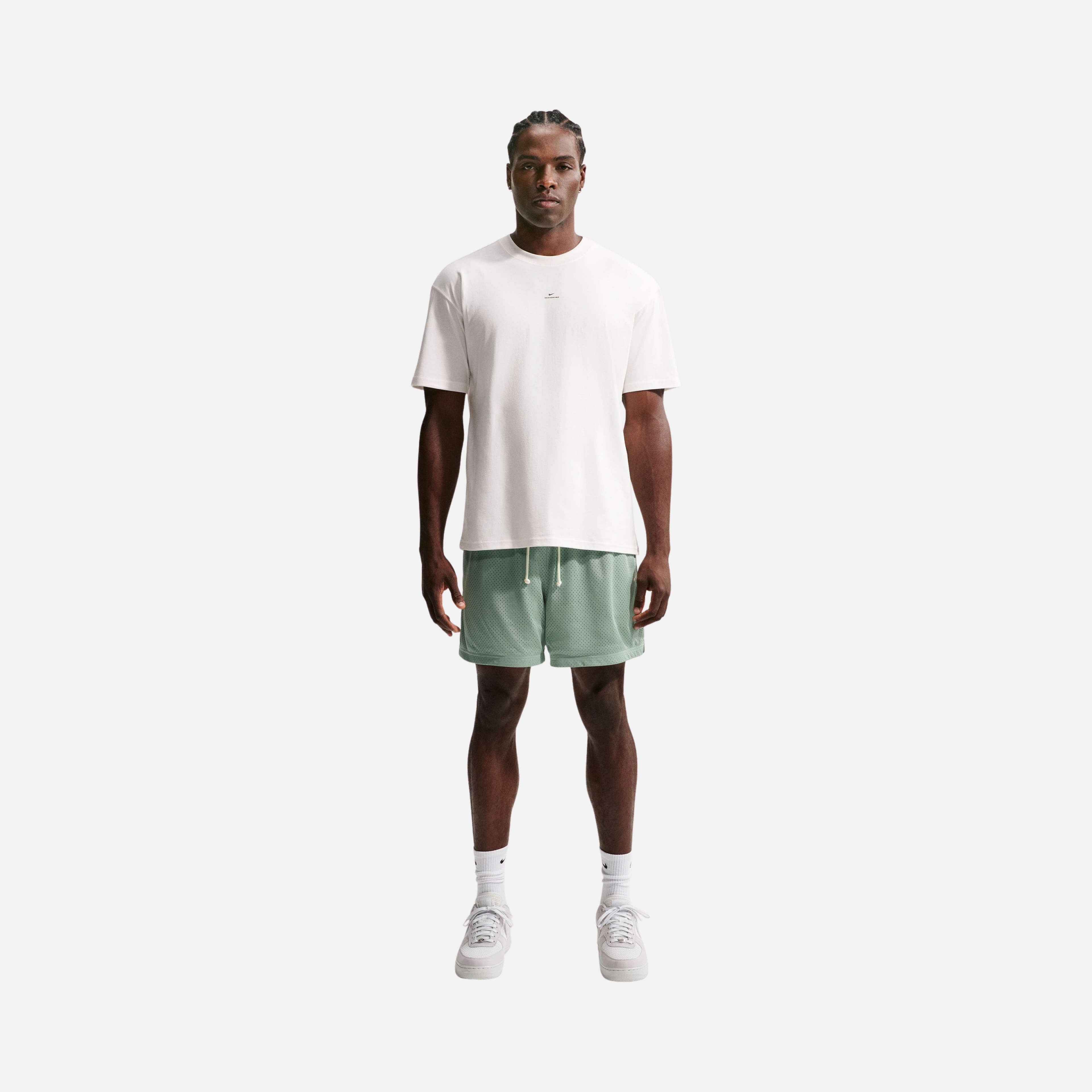 Nike Standard Issue Dri-FIT Erkek Tişört