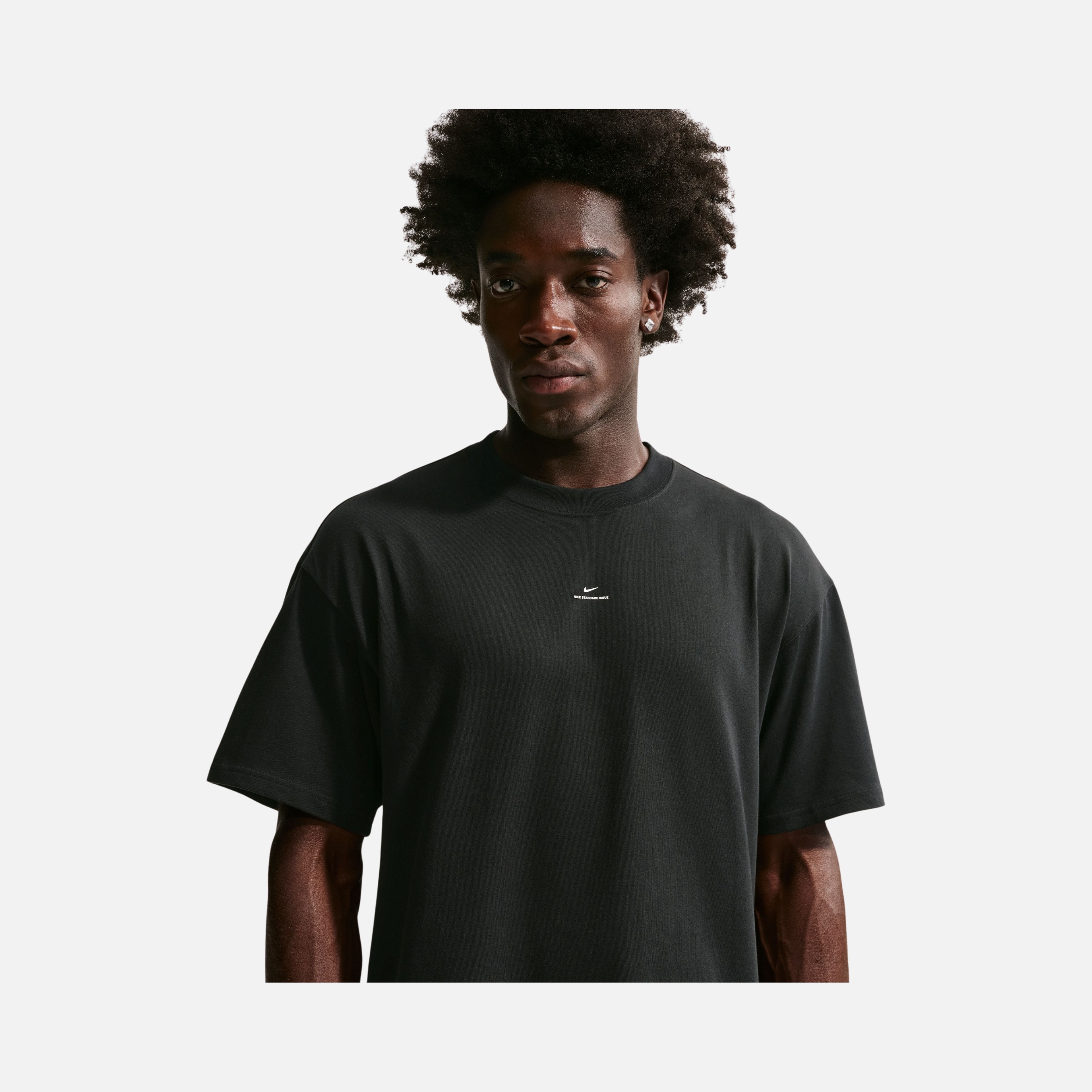 Nike Standard Issue Dri-FIT Erkek Tişört
