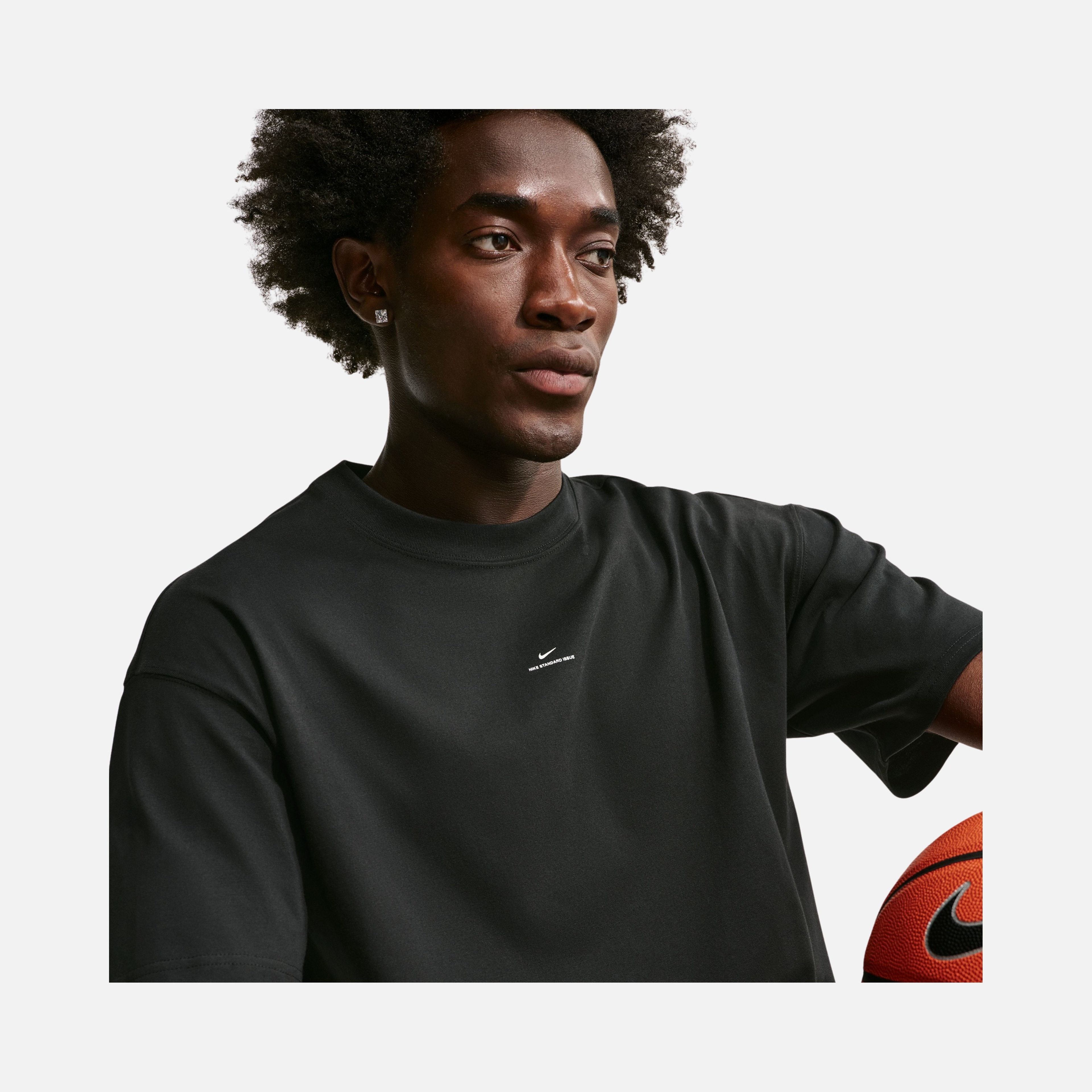 Nike Standard Issue Dri-FIT Erkek Tişört
