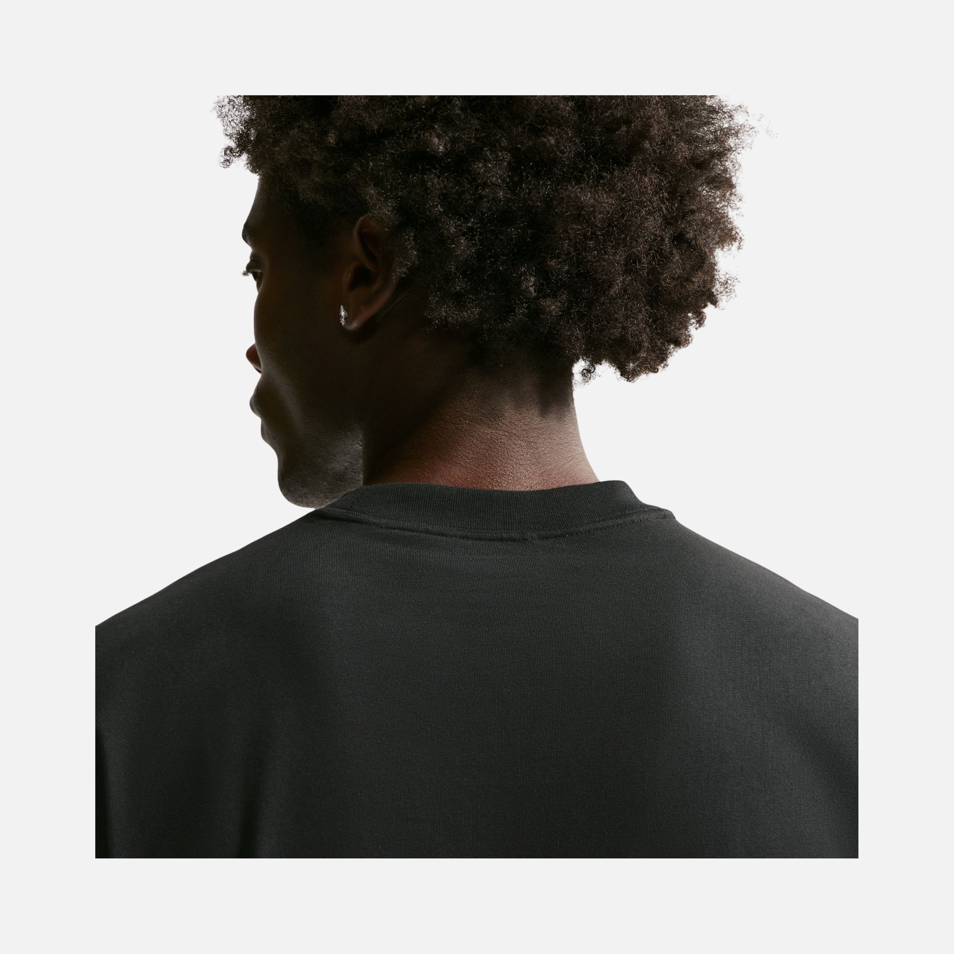 Nike Standard Issue Dri-FIT Erkek Tişört