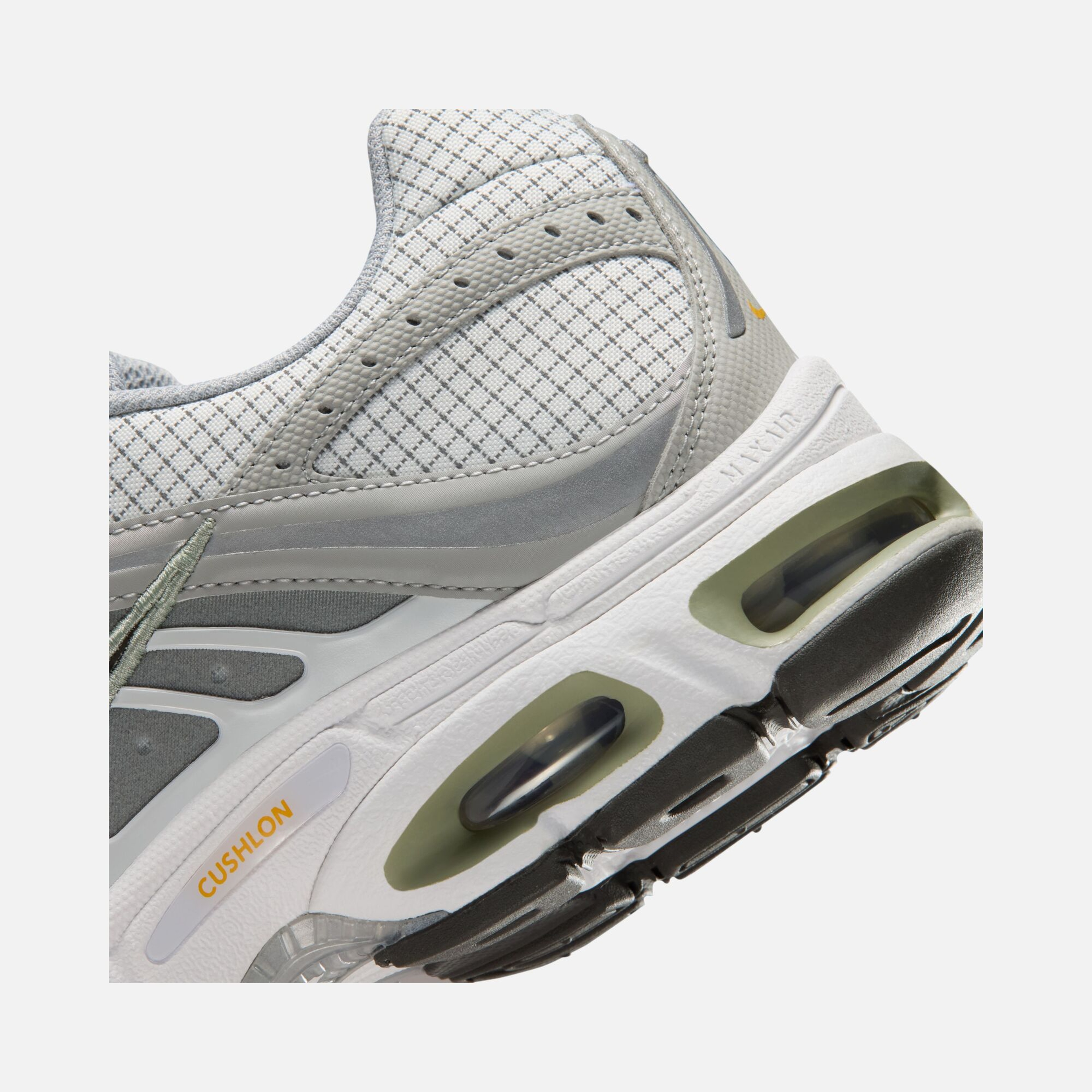 Nike Air Max Moto 2K Erkek Spor Ayakkabısı