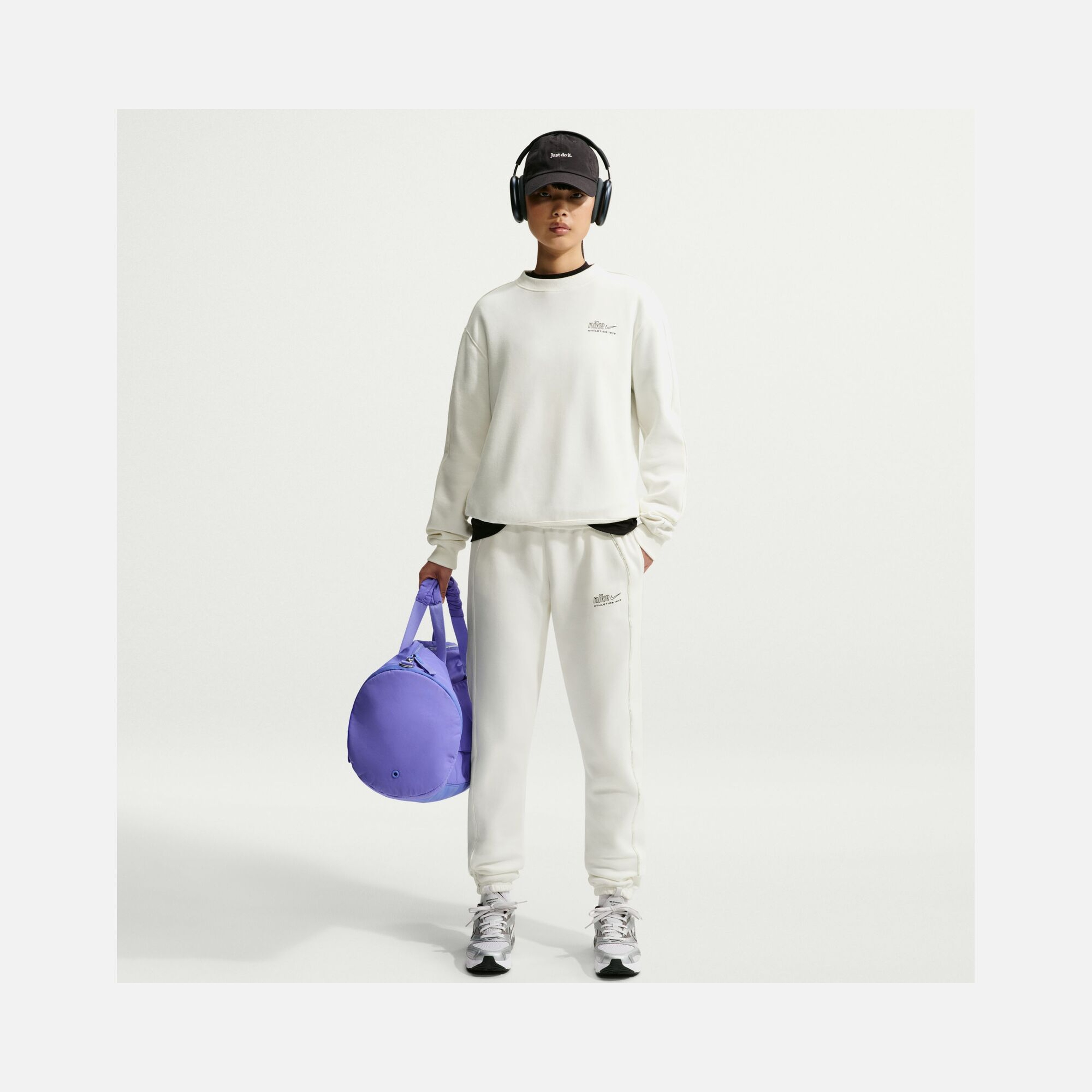Nike Studio Fleece Mid-Rise Adjustable Cuff Kadın Pantolon