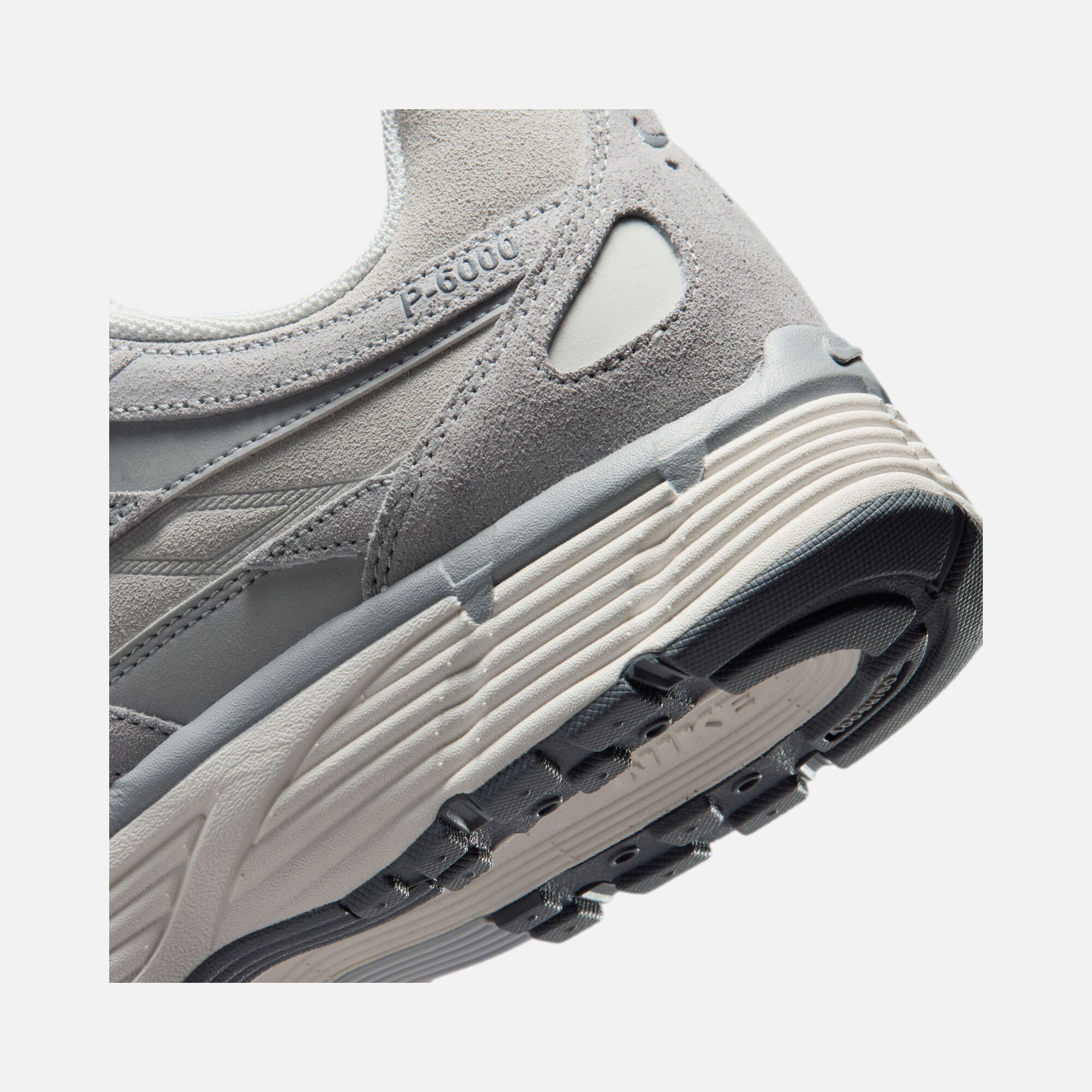 Nike P-6000 Se Los Erkek Spor Ayakkabı