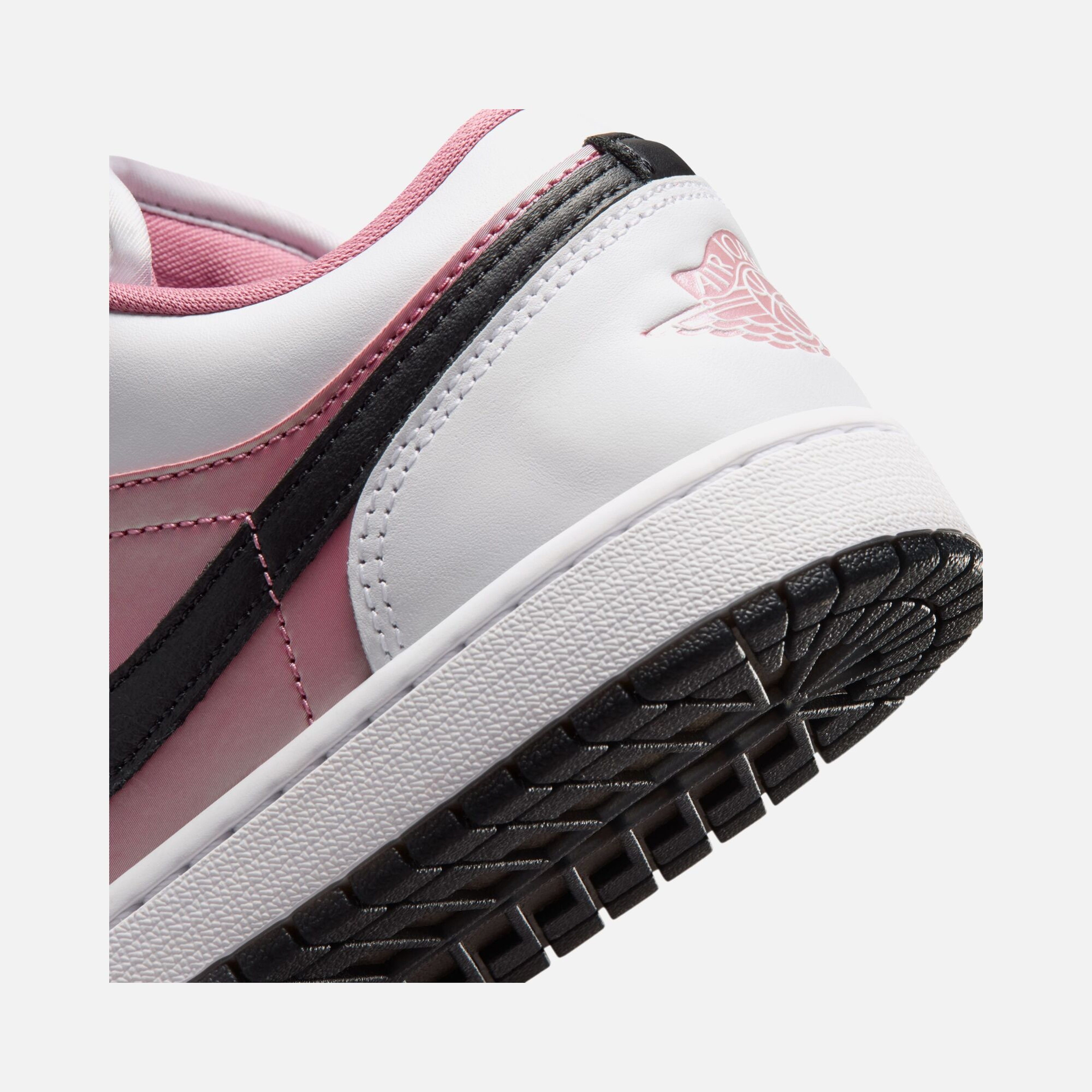 Nike Wmns Air Jordan 1 Low SE Kadın Spor Ayakkabı