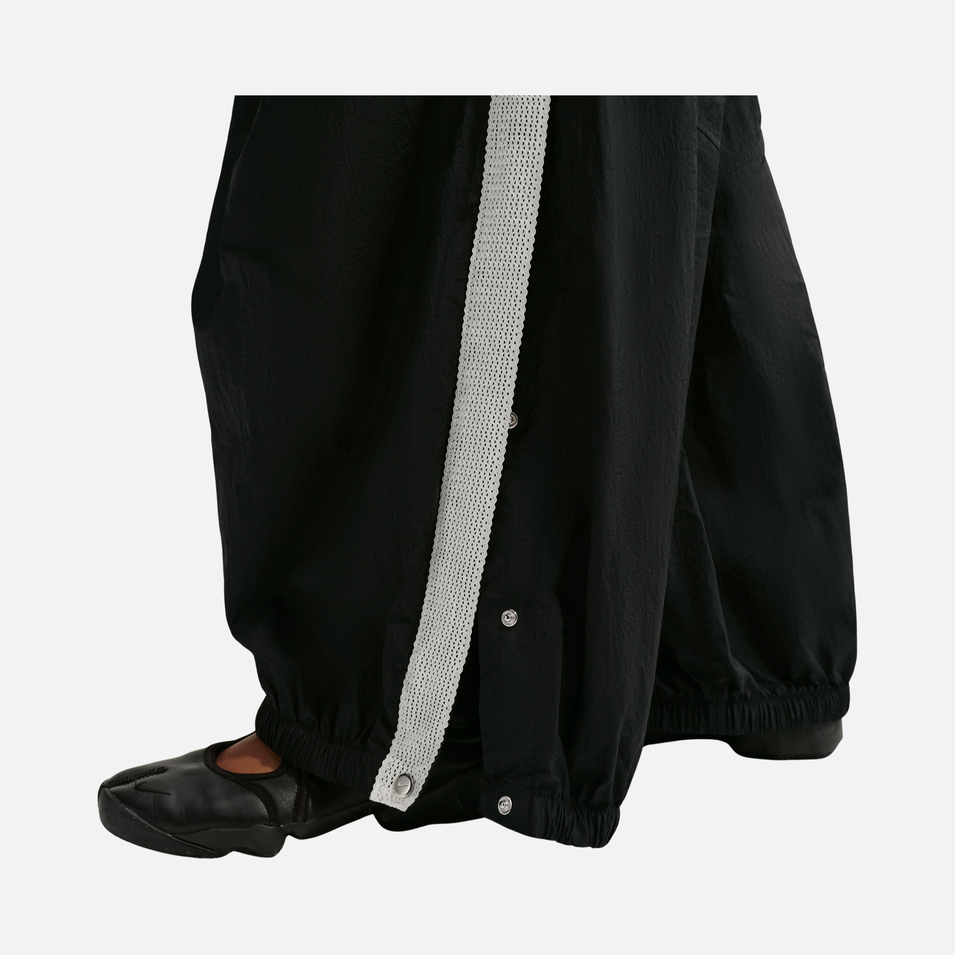 Nike Oversized High-Waisted Balloon Kadın Pantolon