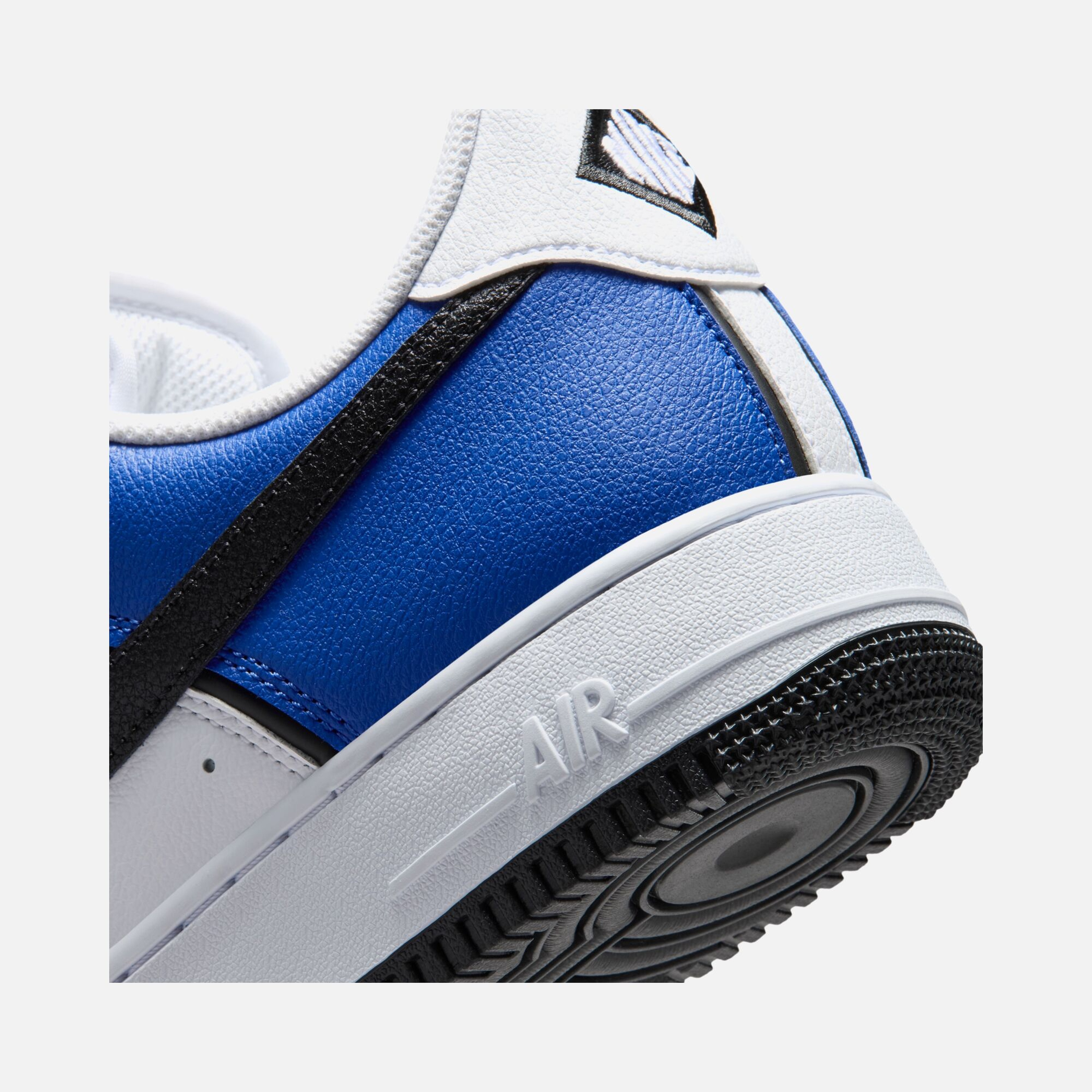 Nike Air Force 1 '07 Lv8 Sport Erkek Spor Ayakkabı