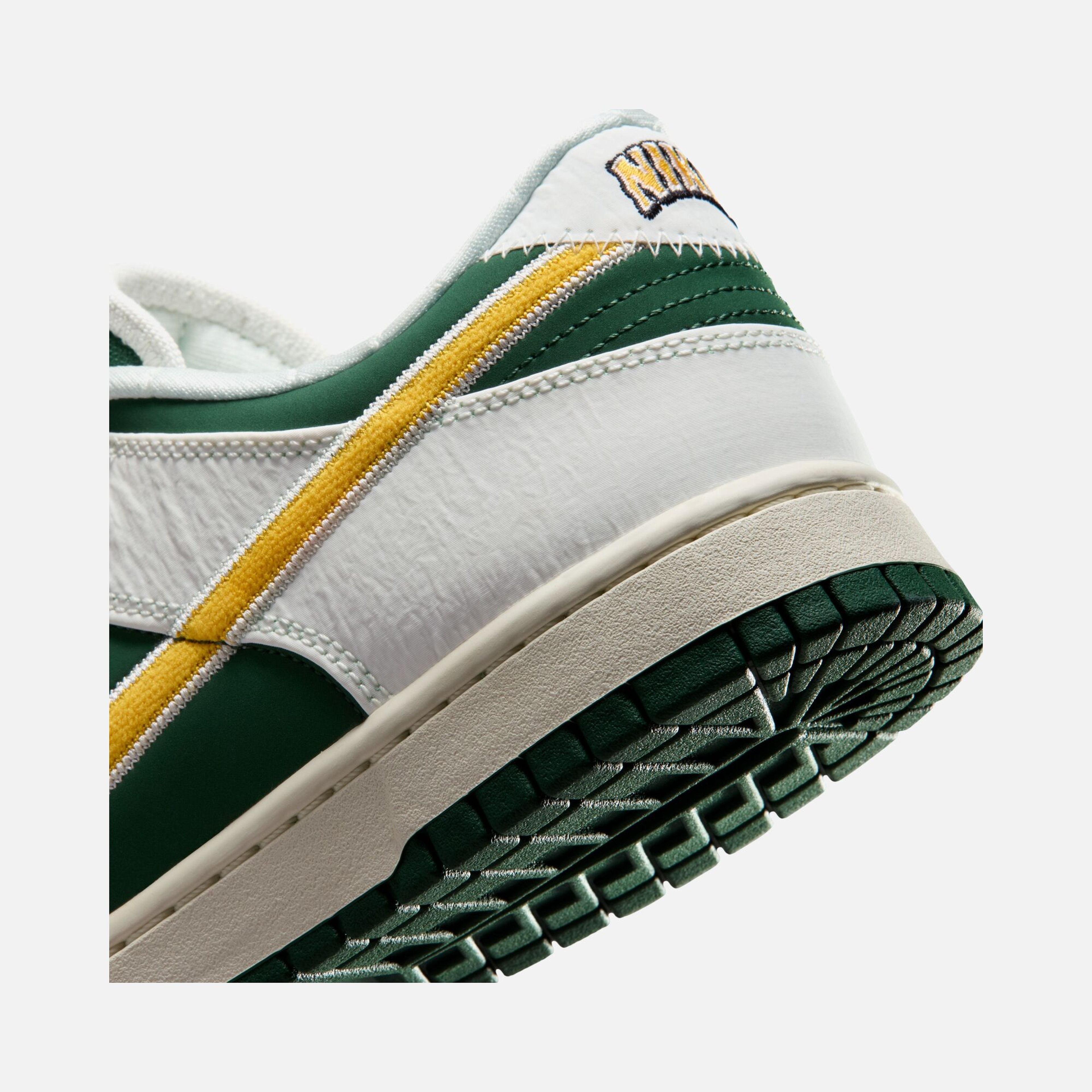 Nike M Dunk Low Retro Erkek Spor Ayakkabı