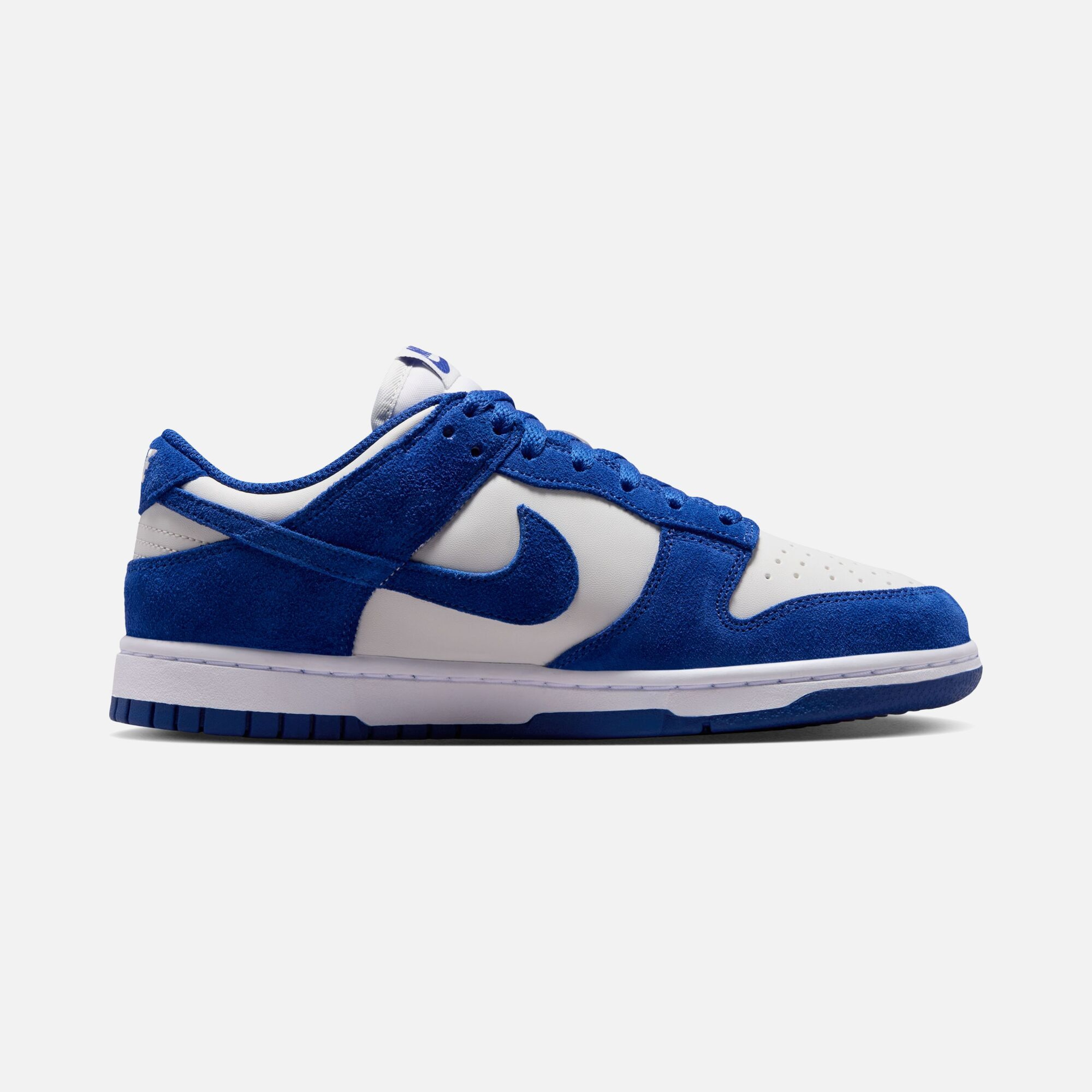 Nike Dunk Low Suede Kadın Spor Ayakkabı