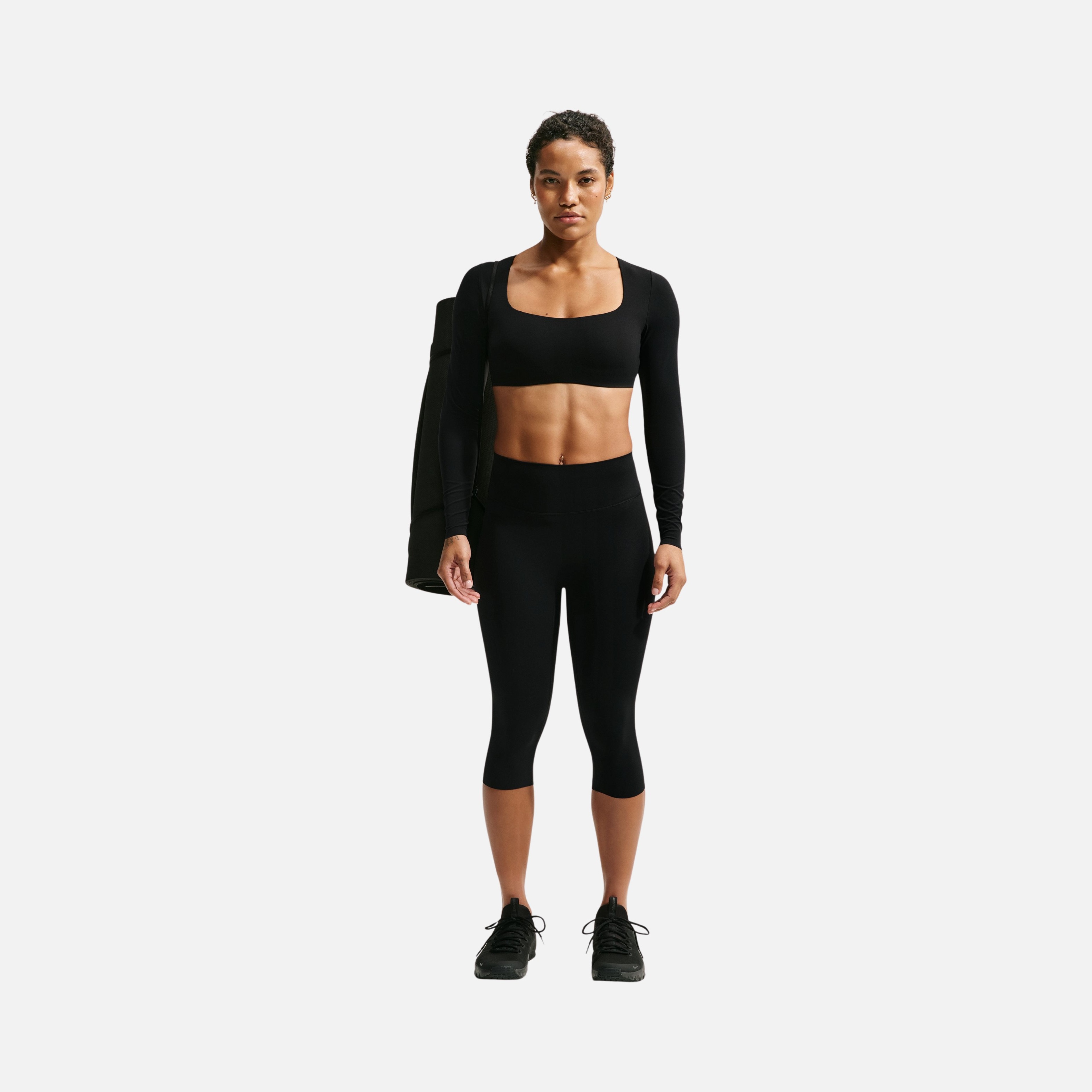 Nike Zenvy Light-Support Padded Long-Sleeve Kadın Bra