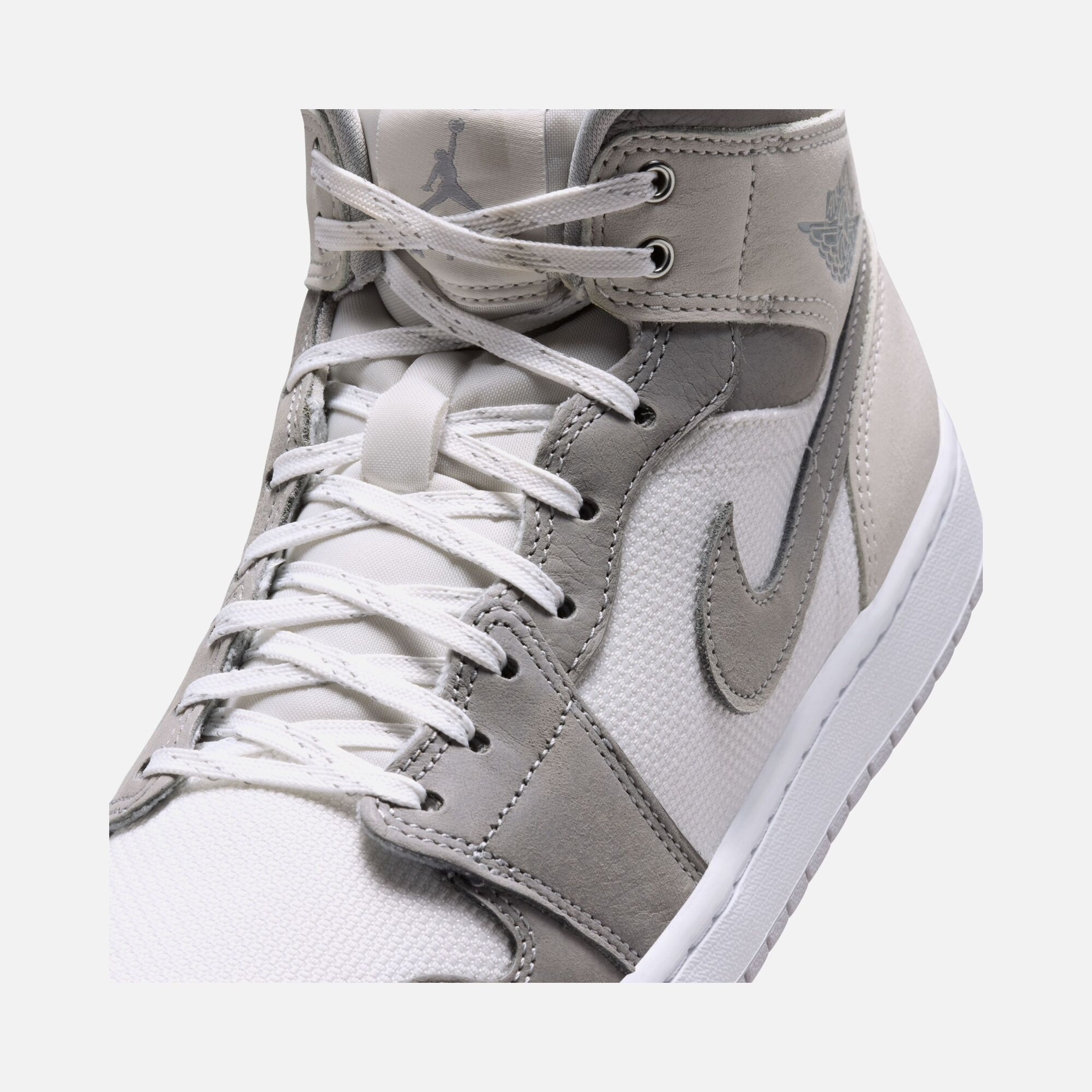 Nike Air Jordan 1 Mid SE "Summit White" Erkek Spor Ayakkabı