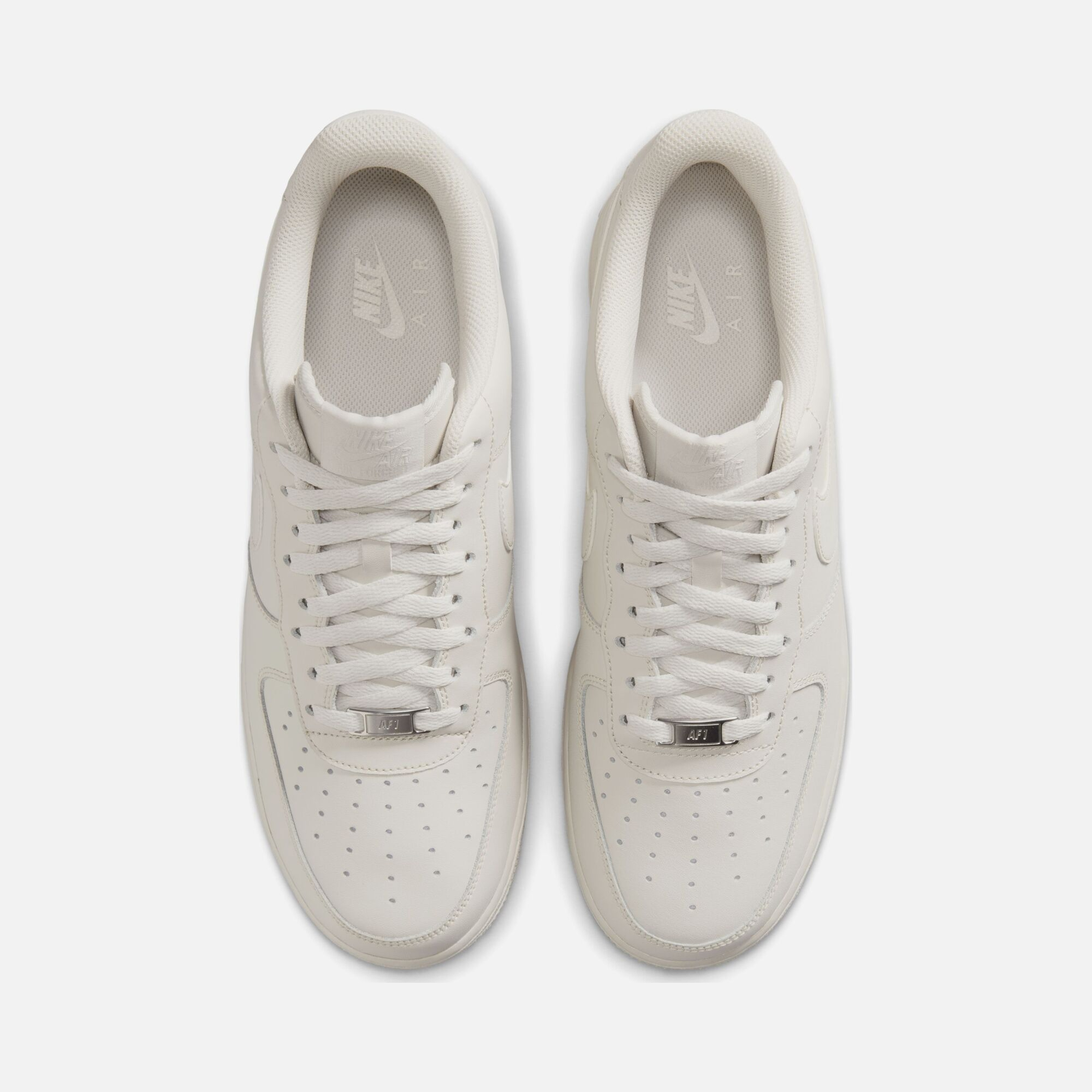 Nike Air Force 1 07 Erkek Spor Ayakkabı