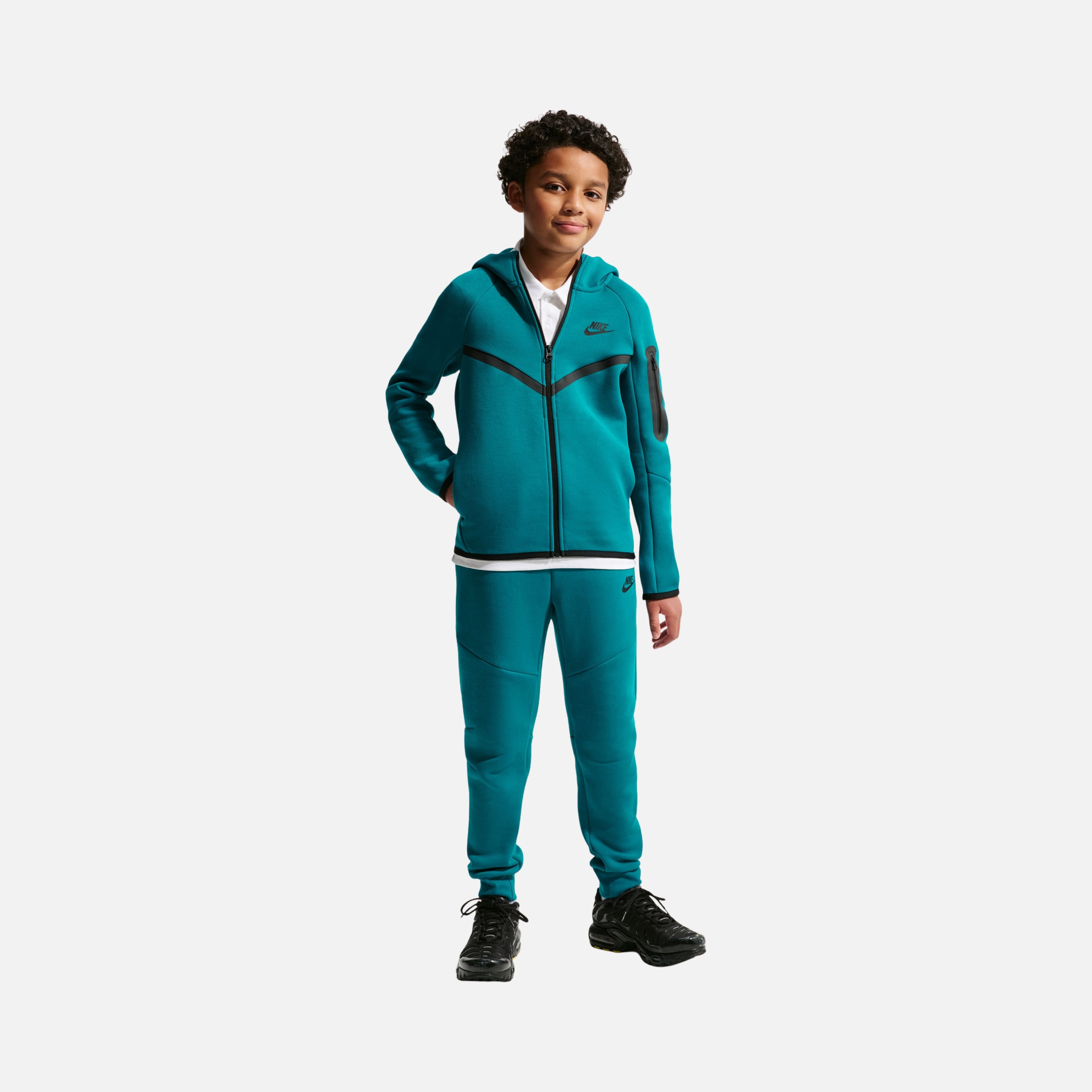 Nike Sportswear Smooth Tech Fleece Full-Zip Hooded Çocuk Ceket