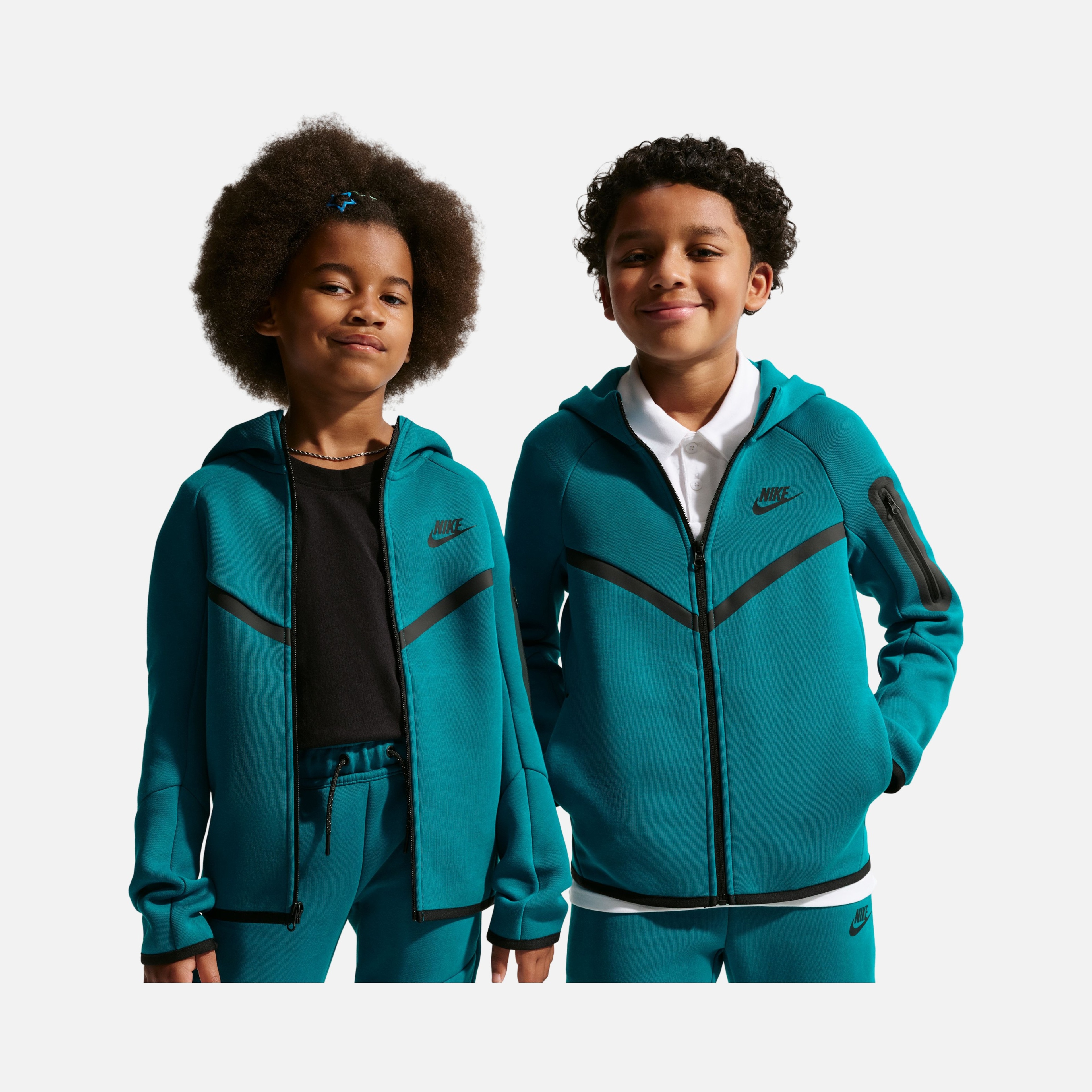 Nike Sportswear Smooth Tech Fleece Full-Zip Hooded Çocuk Ceket