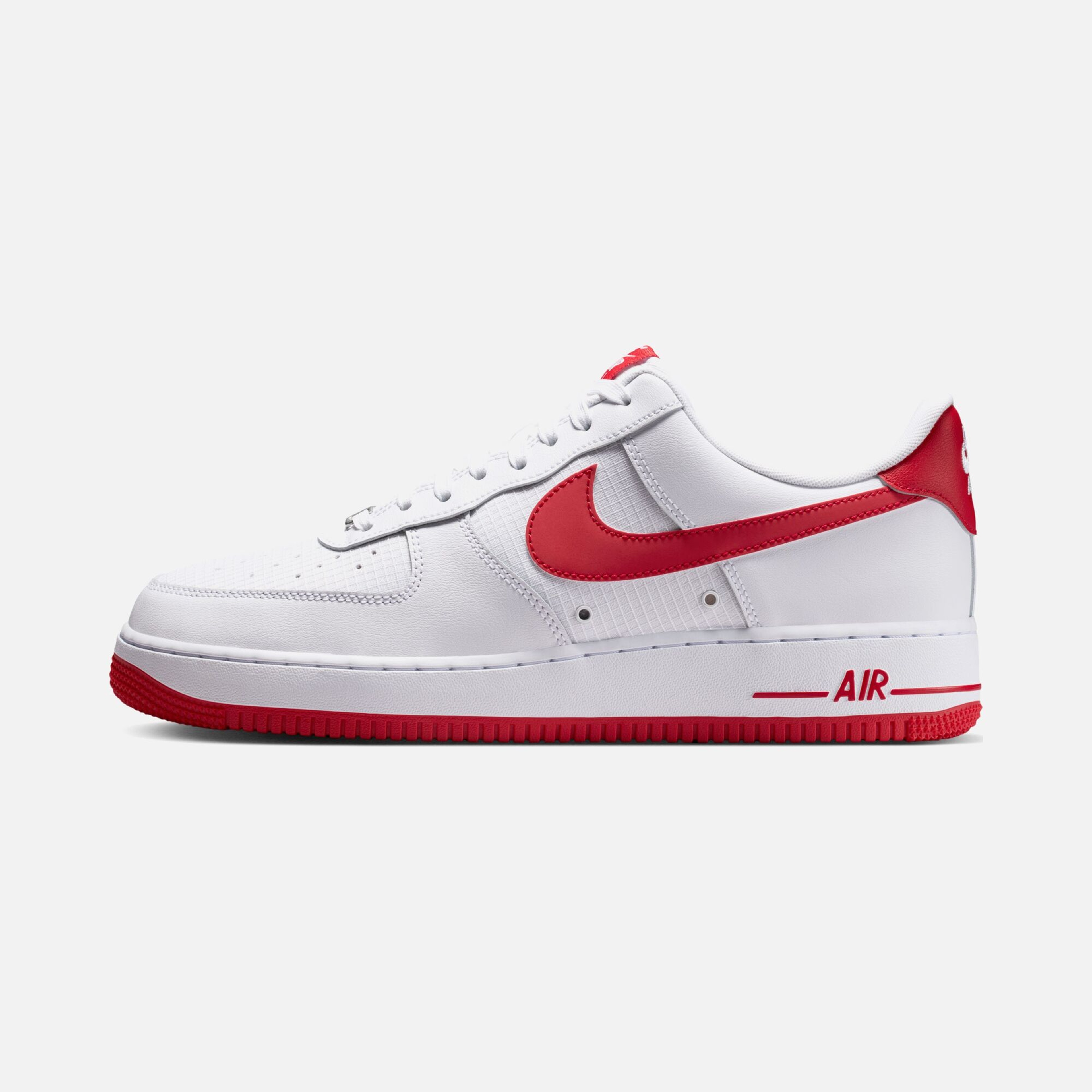Nike Air Force 1  07 Lv8 Erkek Spor Ayakkabı
