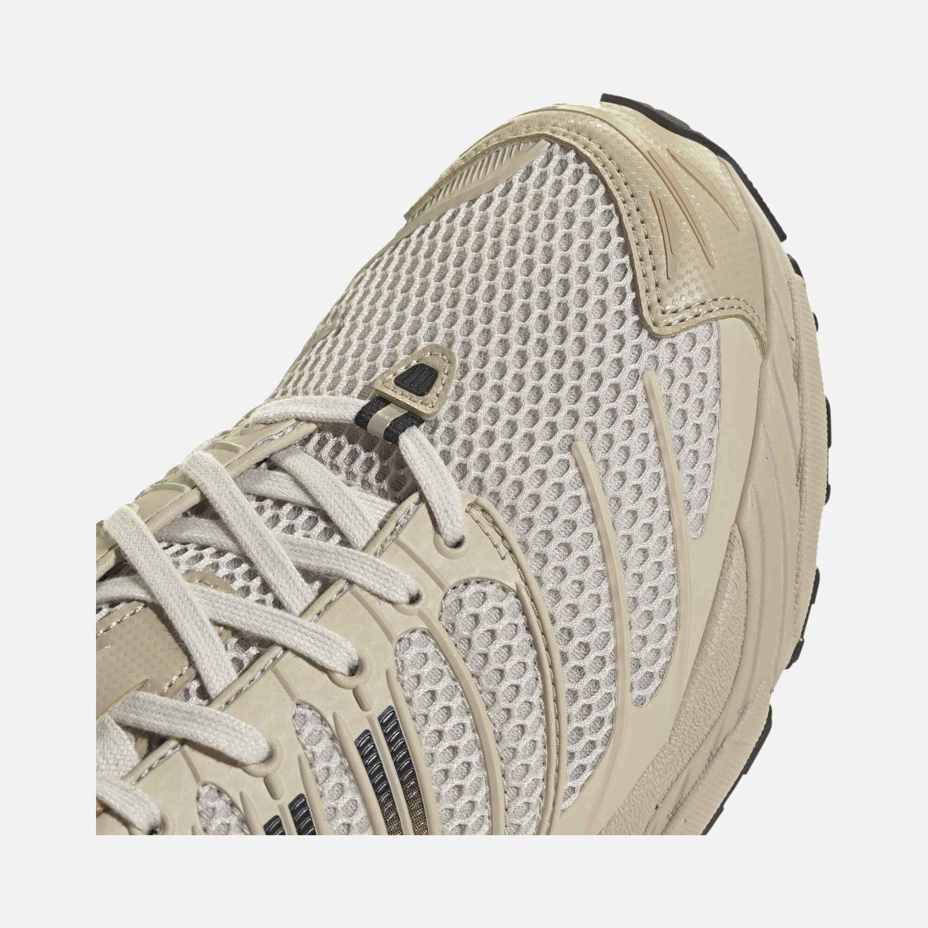 adidas Adistar Control 3 Erkek Spor Ayakkabı
