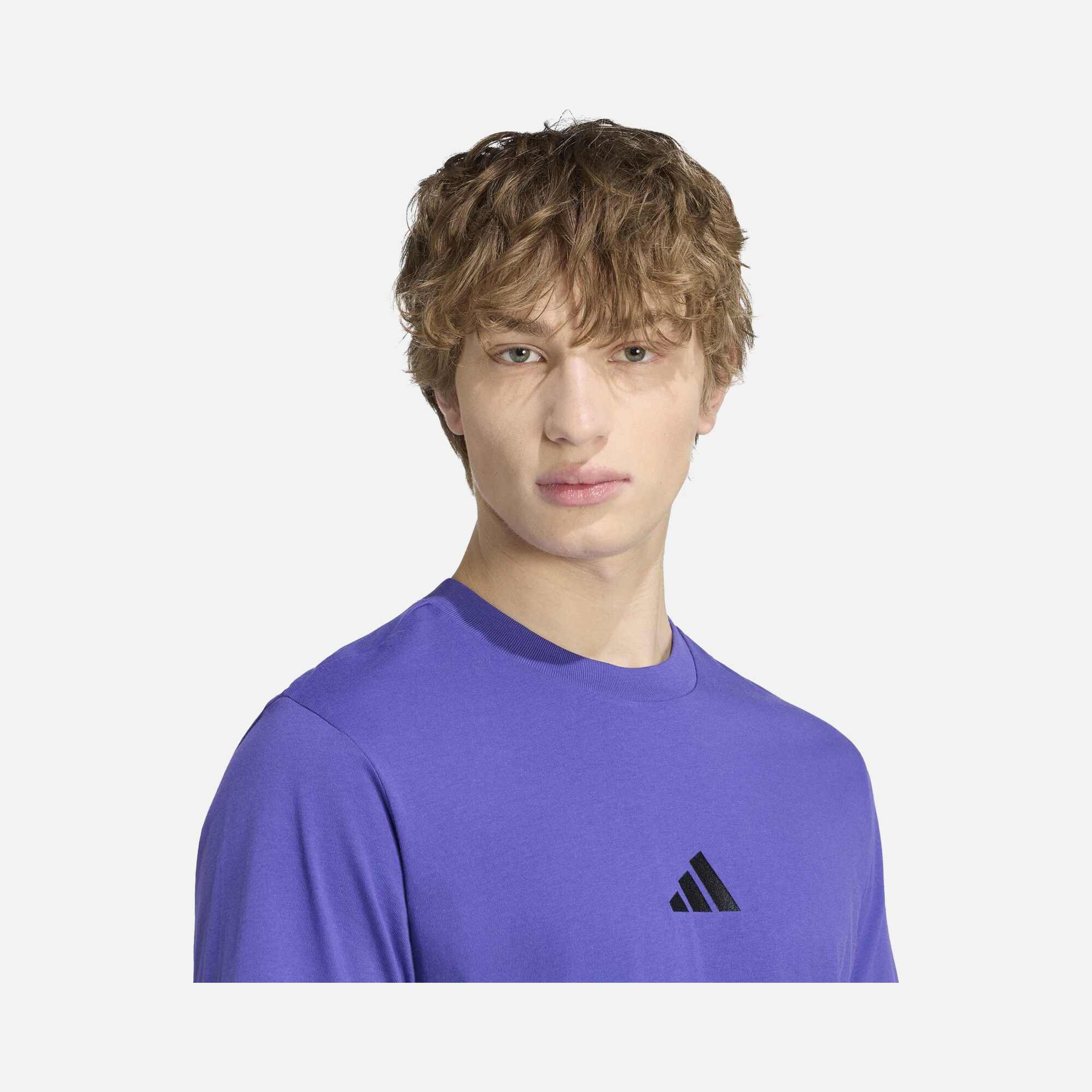 adidas Sportswear Essentials Embroidered Small Logo Single Jersey Short-Sleeve Erkek Tişört