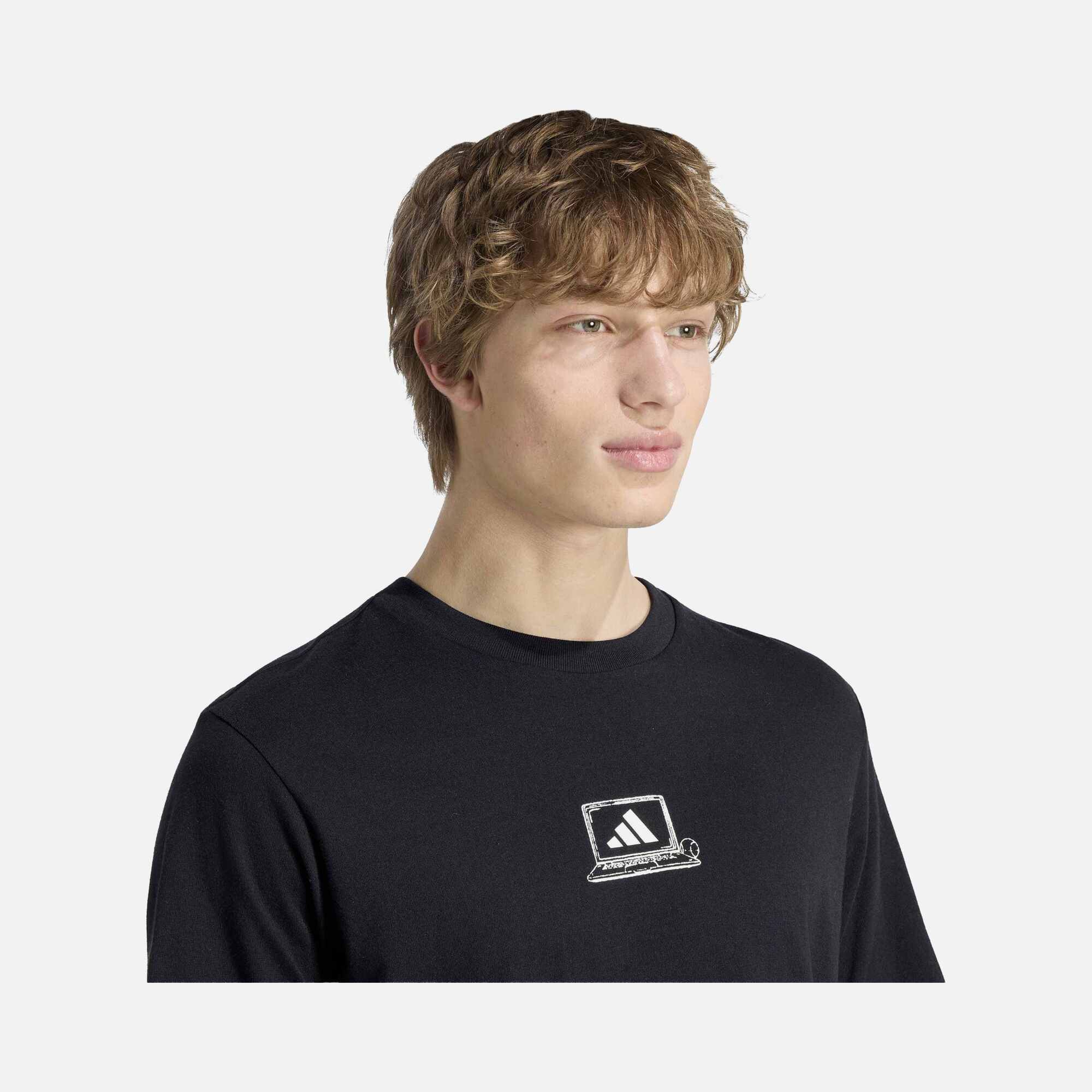 adidas Clocked In Office Graphic Erkek Tişört