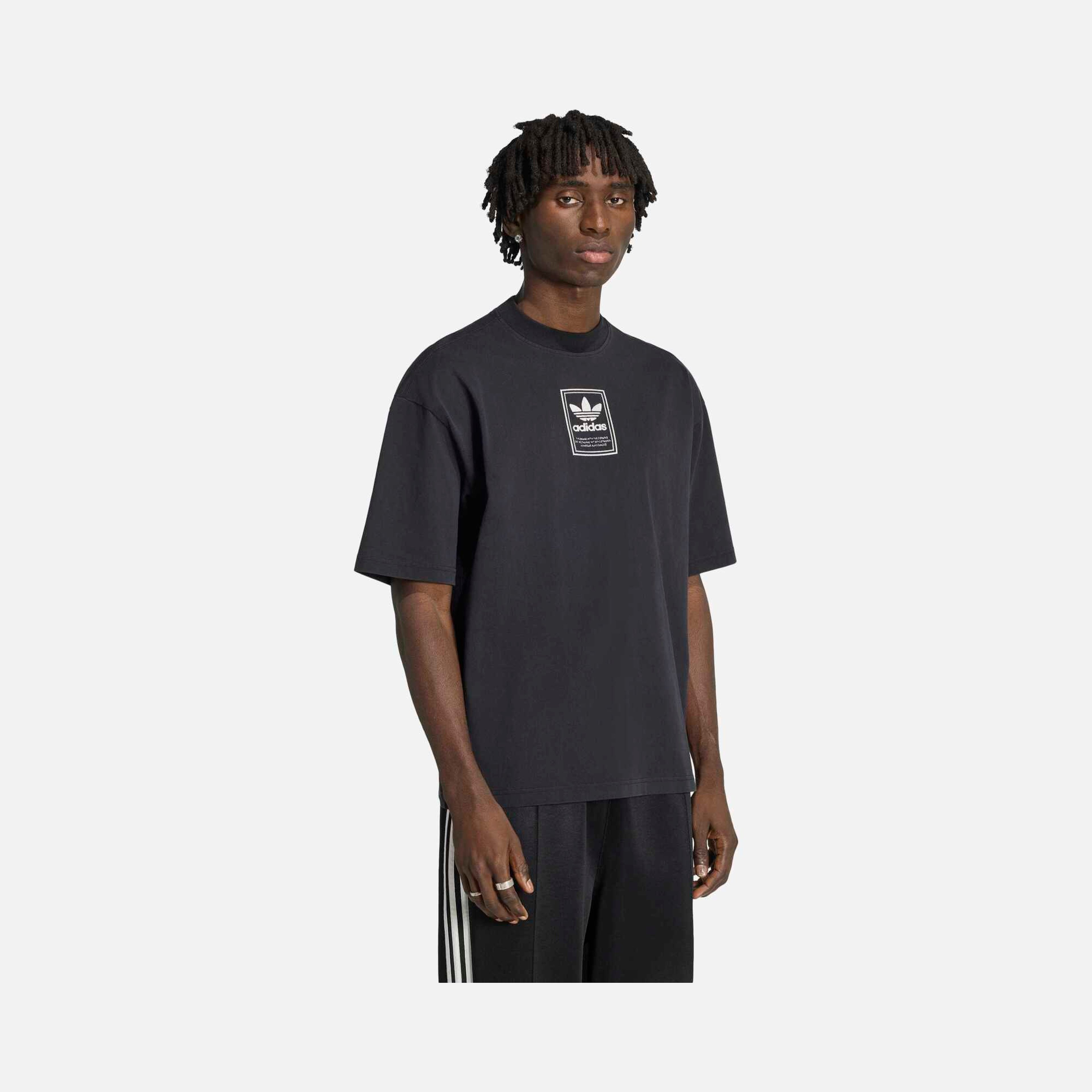 adidas Elevated Gfx Erkek Tişört