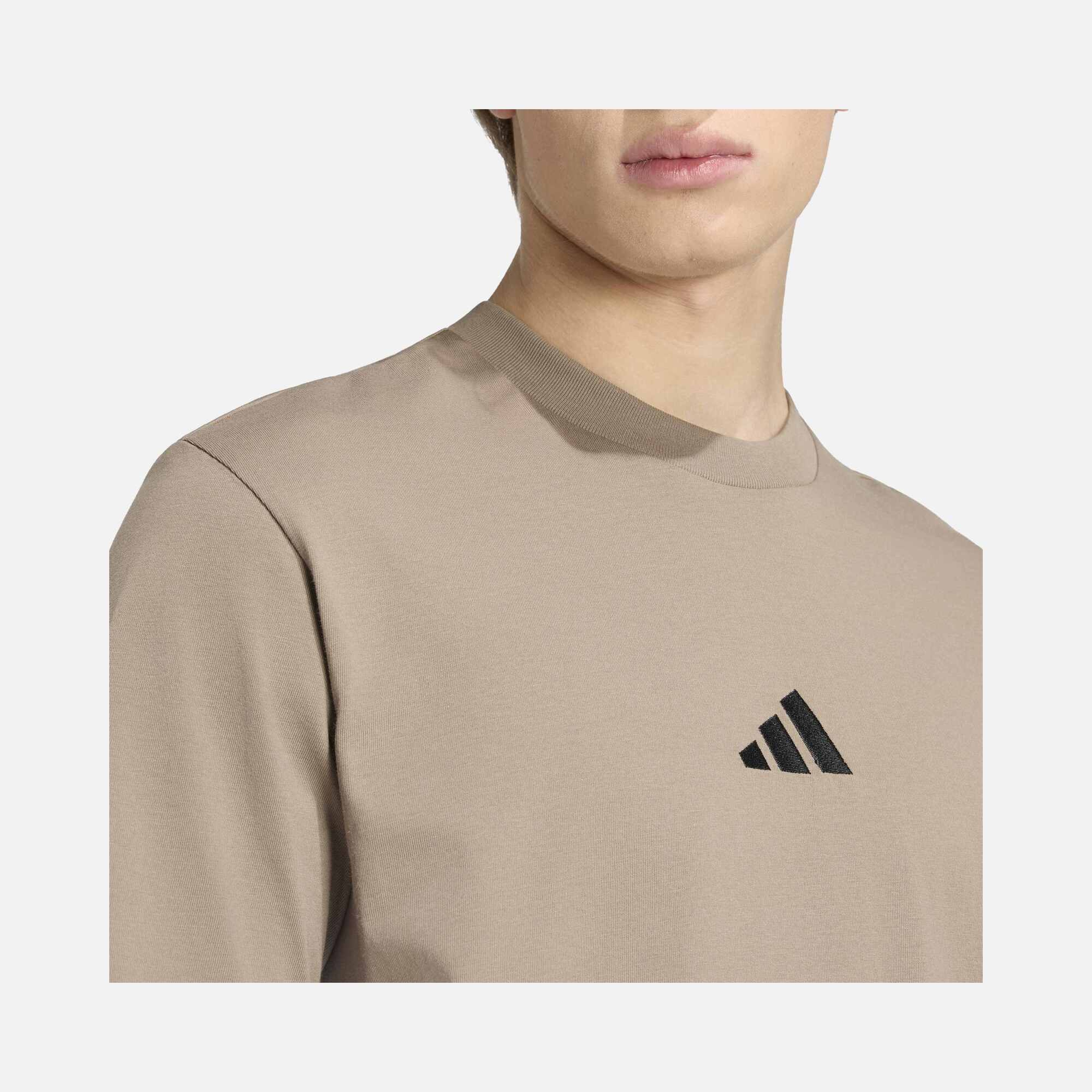 adidas Sportswear Essentials Embroidered Small Logo Single Jersey Short-Sleeve Erkek Tişört