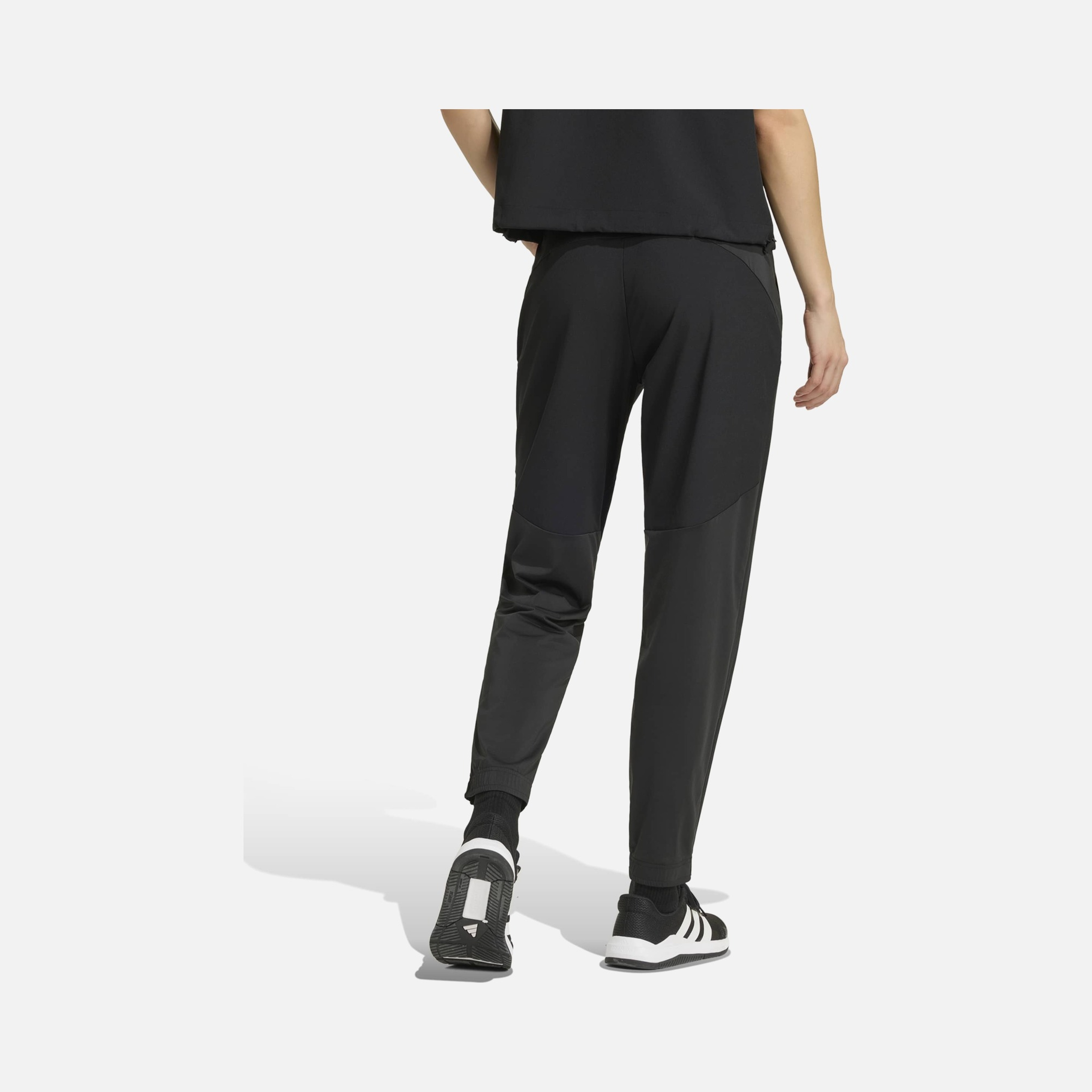 adidas Tech Intensity Antrenman Kadın Pantolon