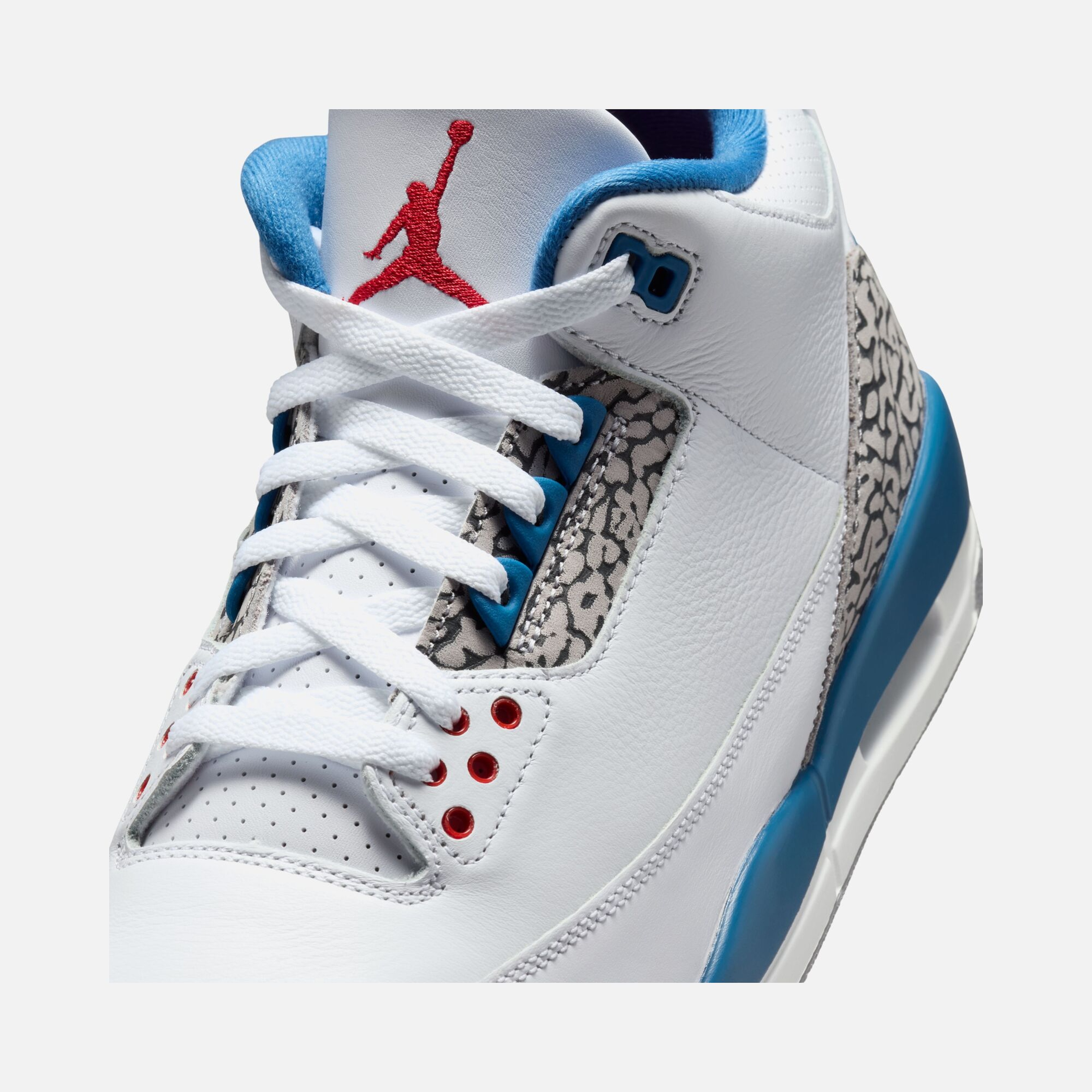 Nike Air Jordan 3 Retro Erkek Spor Ayakkabı