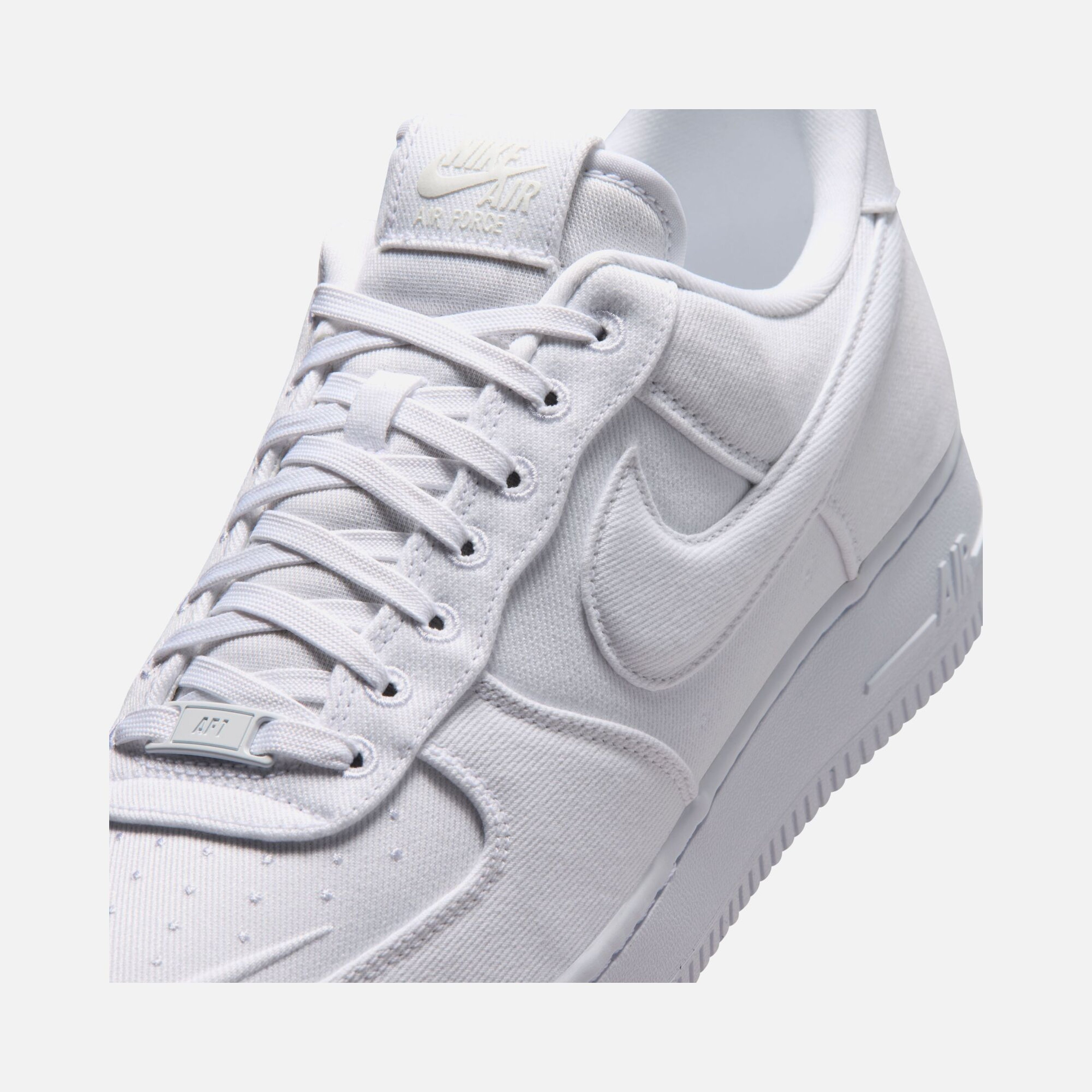 Nike Air Force 1 '07 Lv8 Ess+ Erkek Spor Ayakkabı
