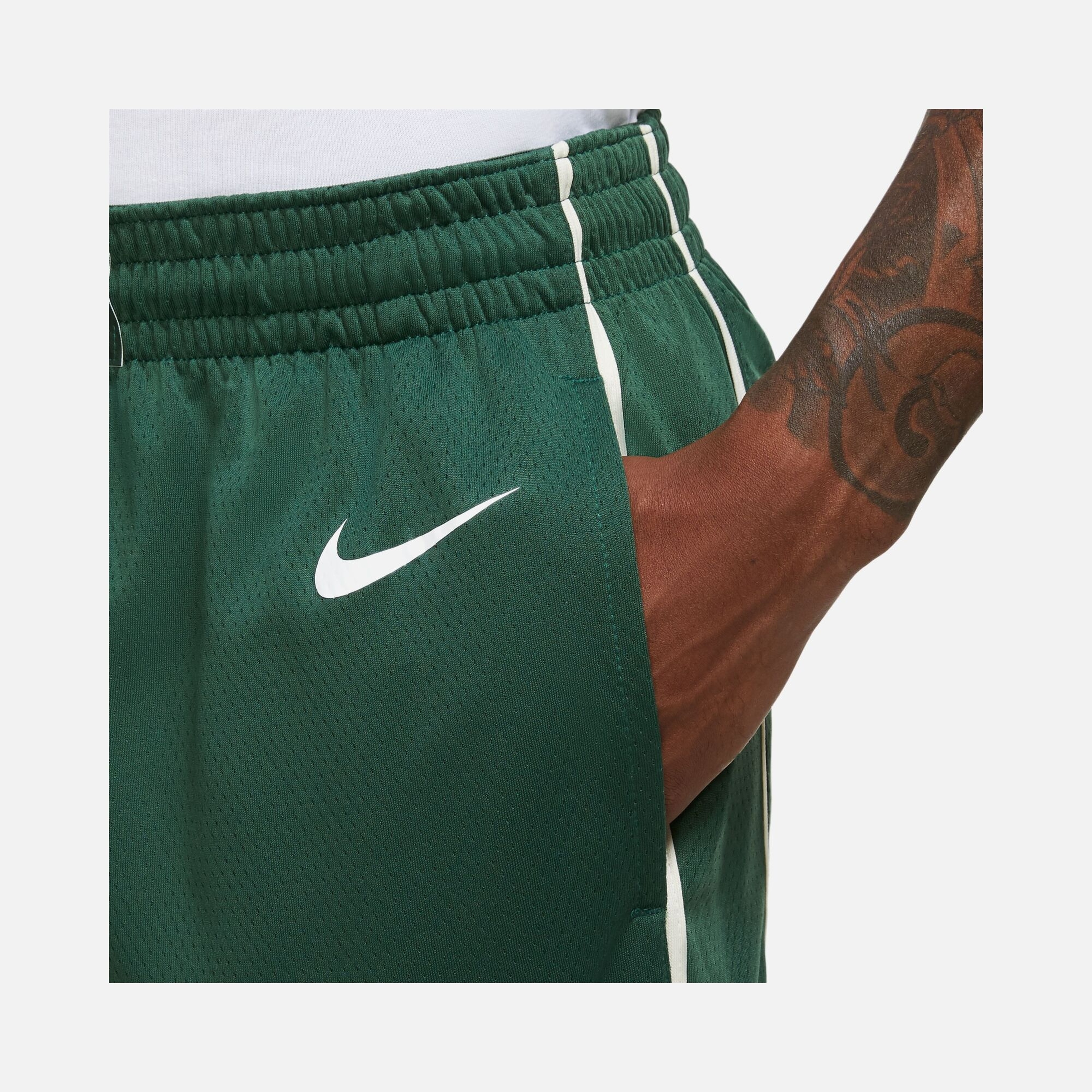 Nike Milwaukee Bucks Icon Edition Swingman NBA Erkek Şort