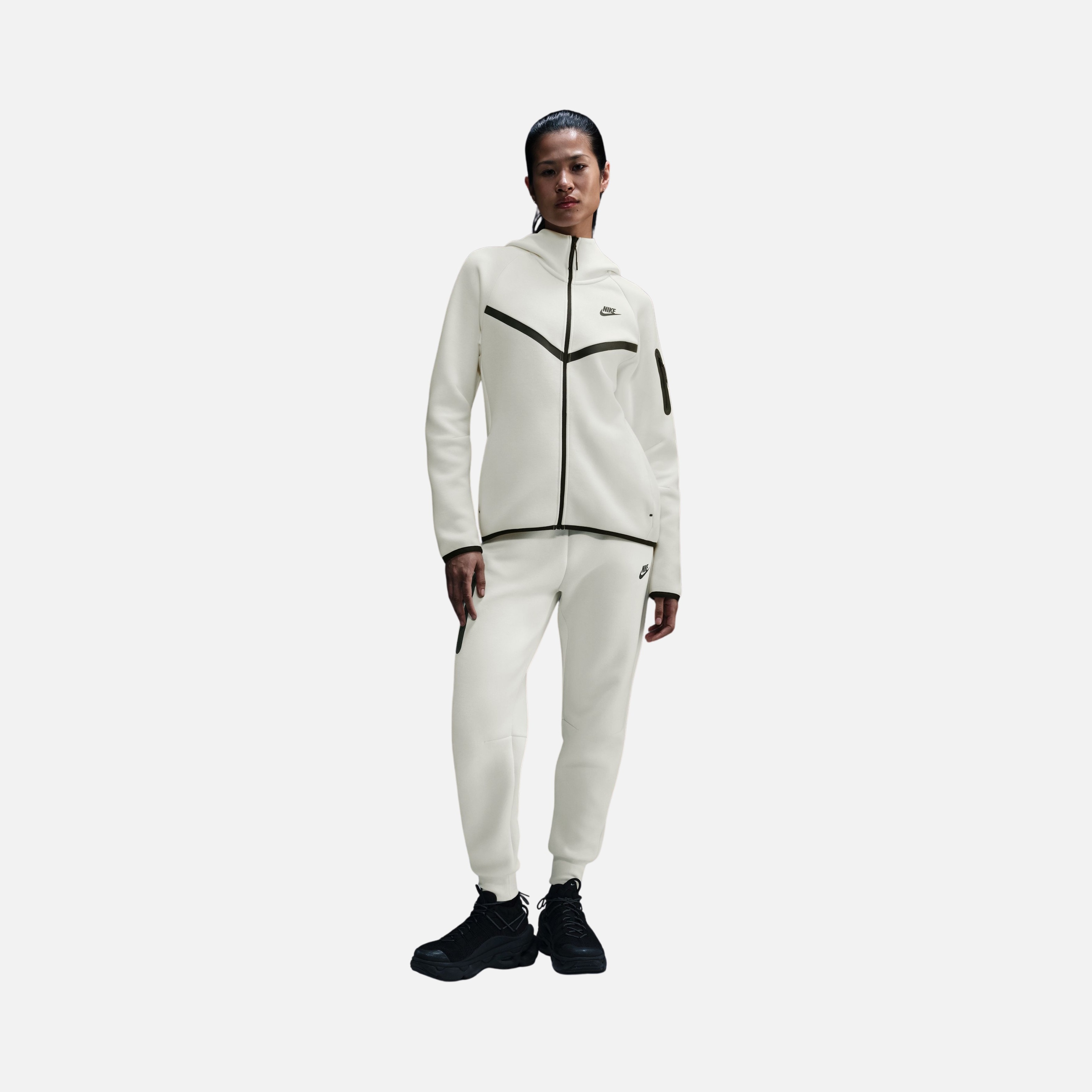 Nike Sportswear Tech Fleece Windrunner Full-Zip Hooded SS25 Kadın Ceket