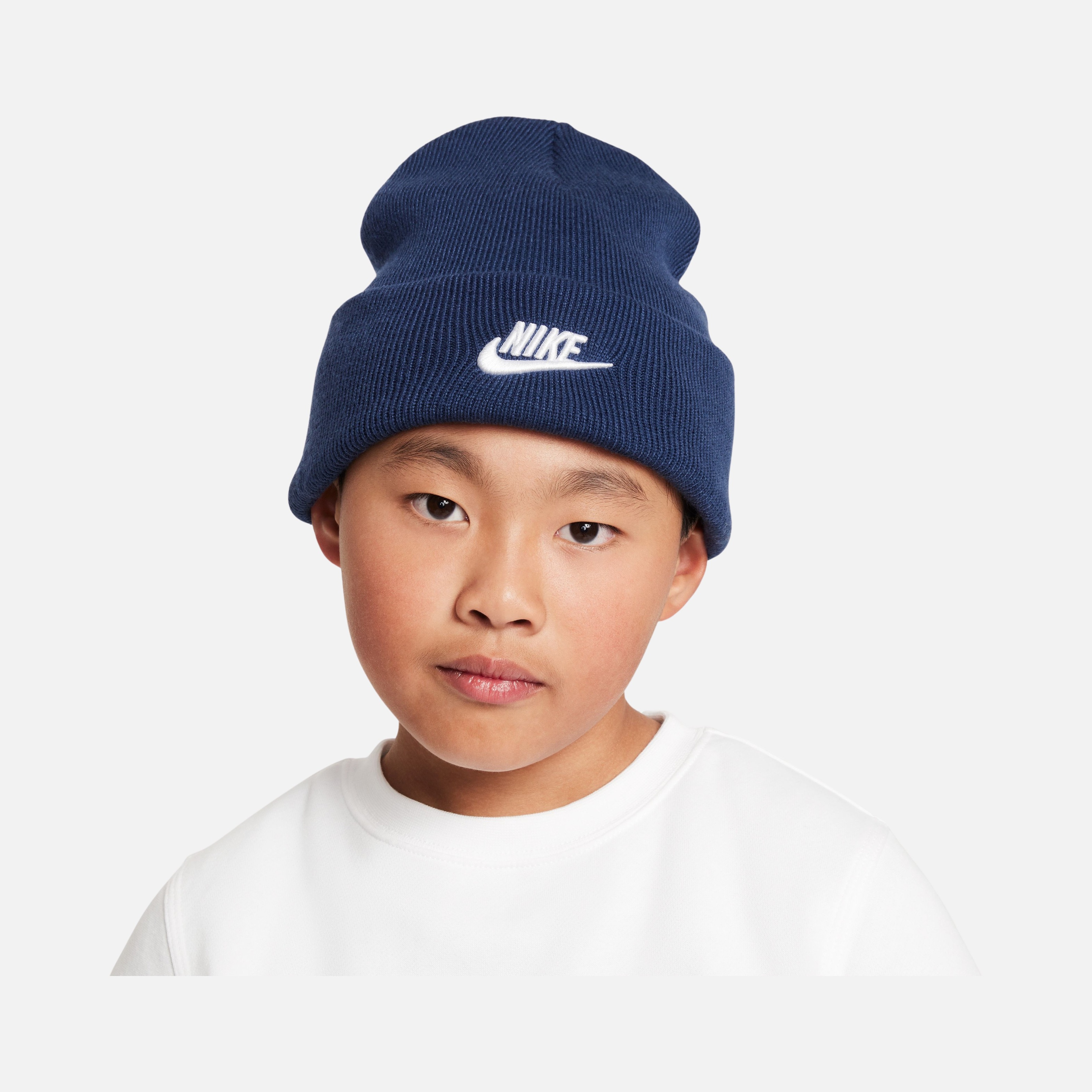 Детская шапка Nike Sportswear Peak Folding Cuff and Embroidered Futura Logo Details Bere