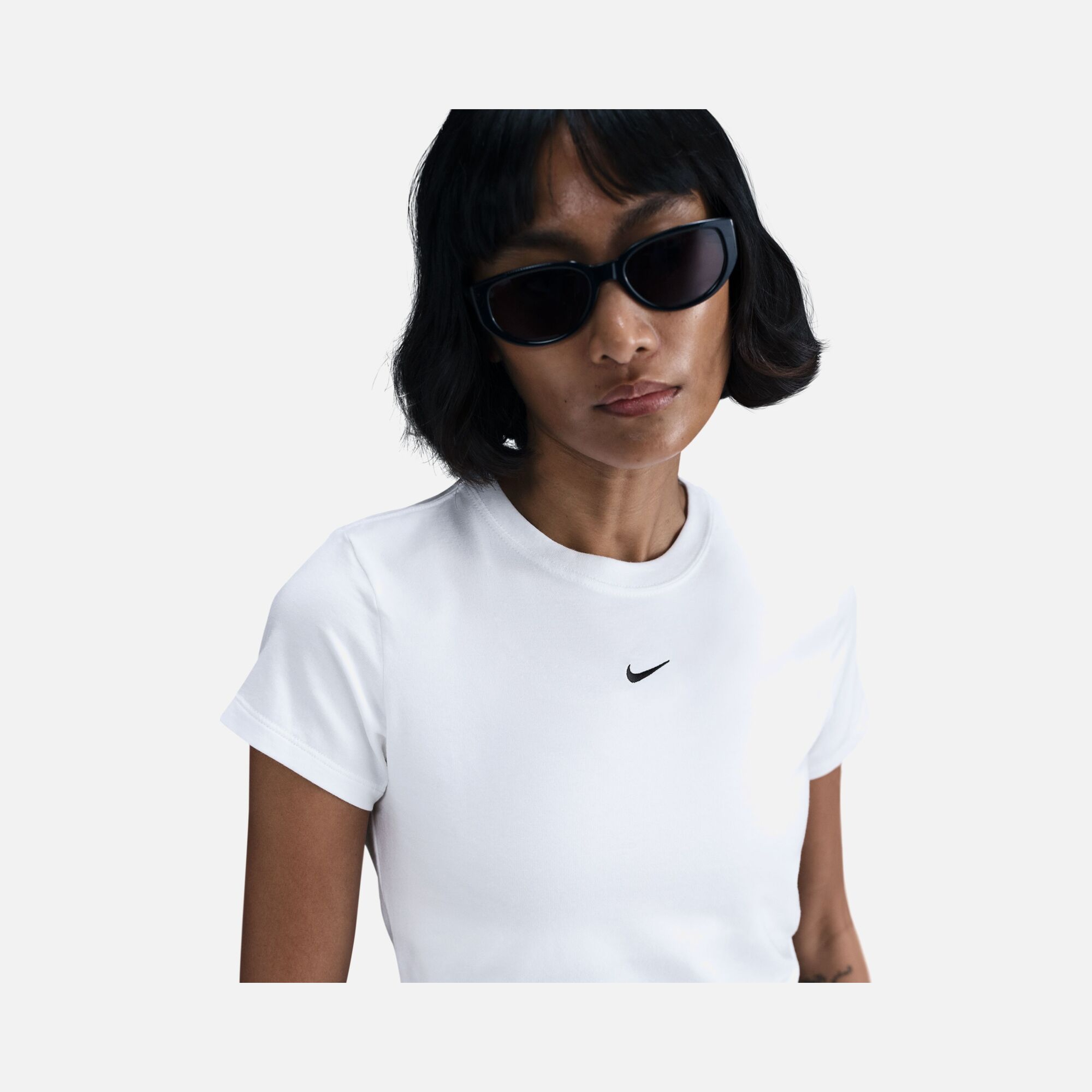 Nike Sportswear Chill Knit Crop Kadın Tişört