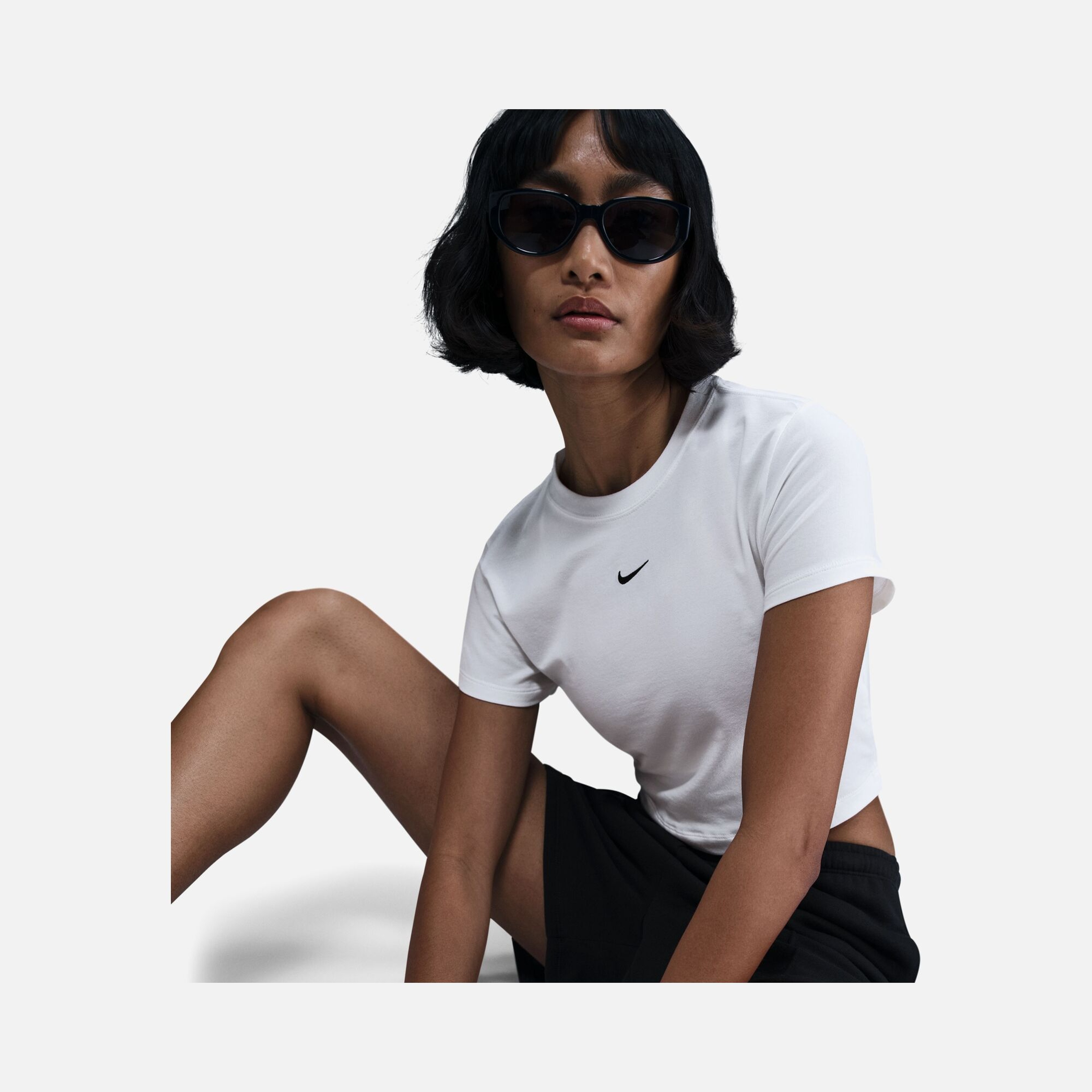 Nike Sportswear Chill Knit Crop Kadın Tişört