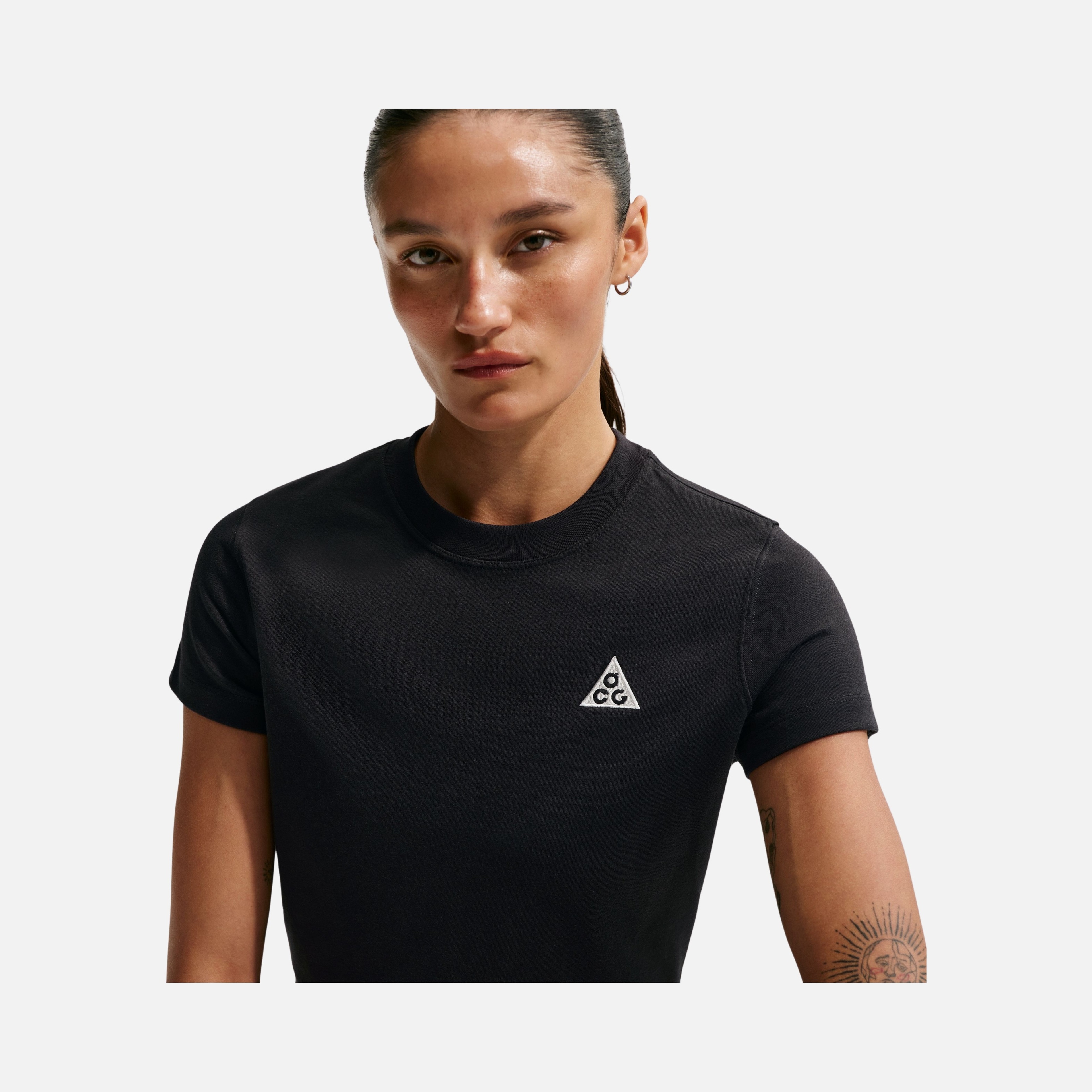 Nike ACG Dri-FIT Kadın Tişört