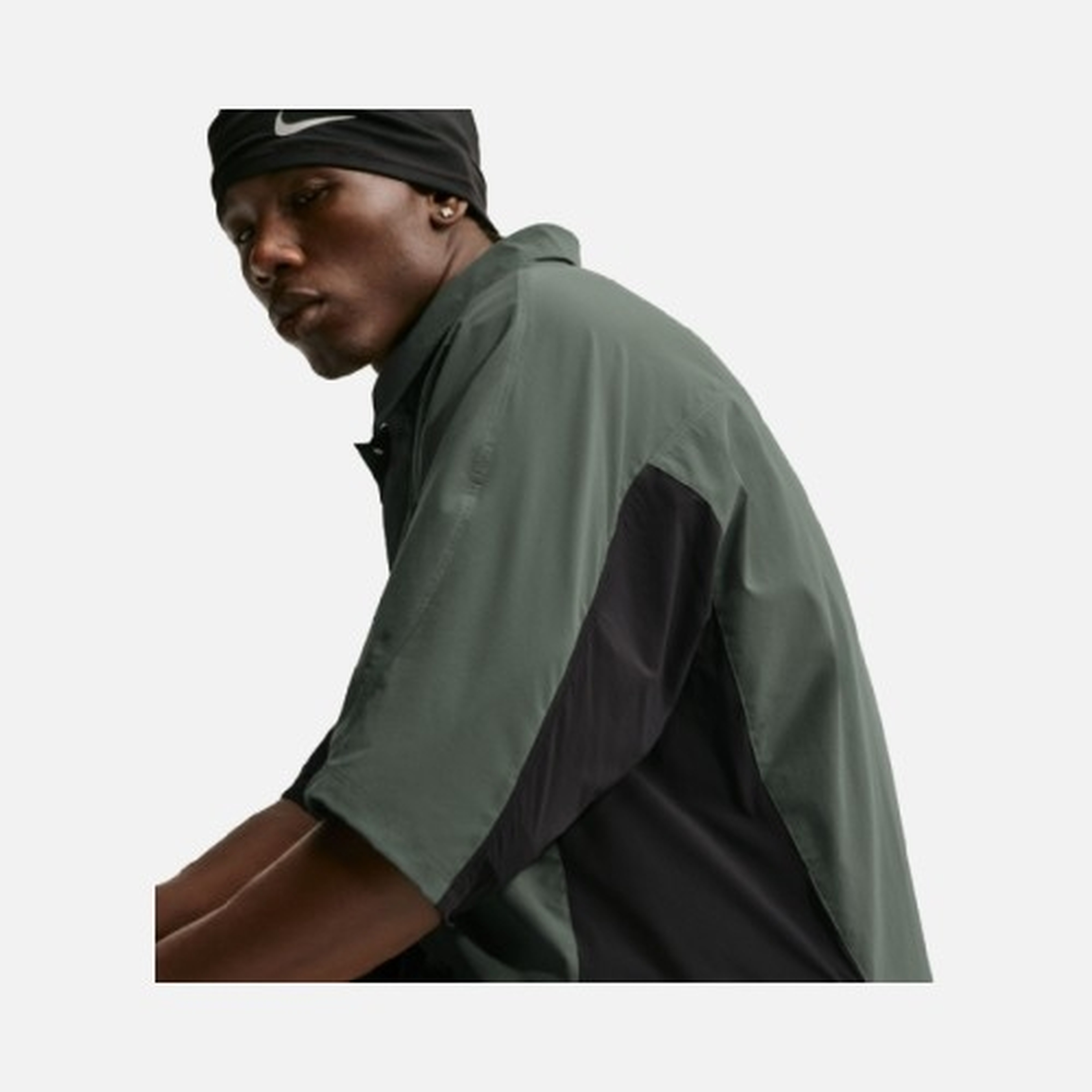 Nike Tech Helios Dri-FIT Erkek Tişört