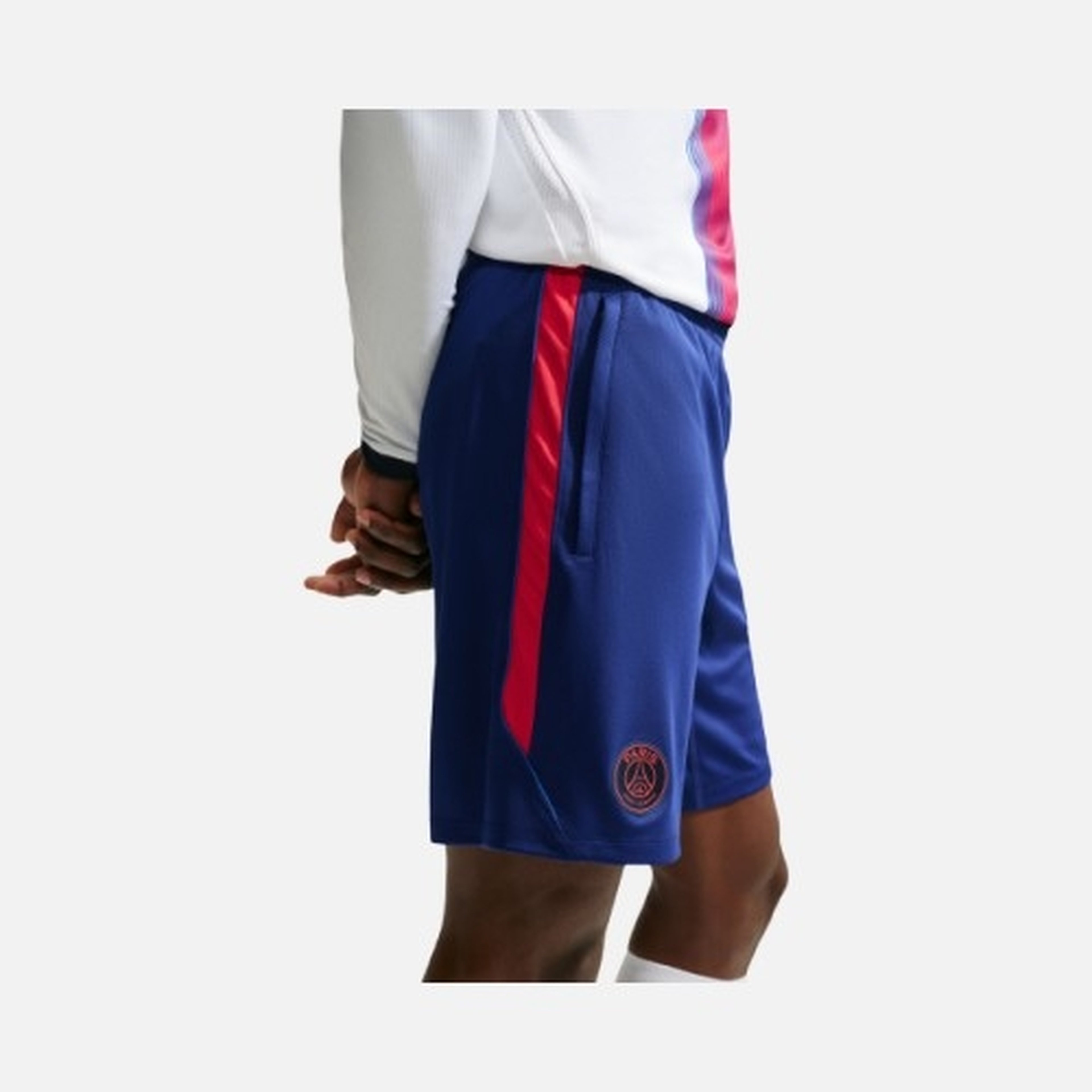 Nike Dri-FIT Paris Saint-Germain Strike Erkek Şort