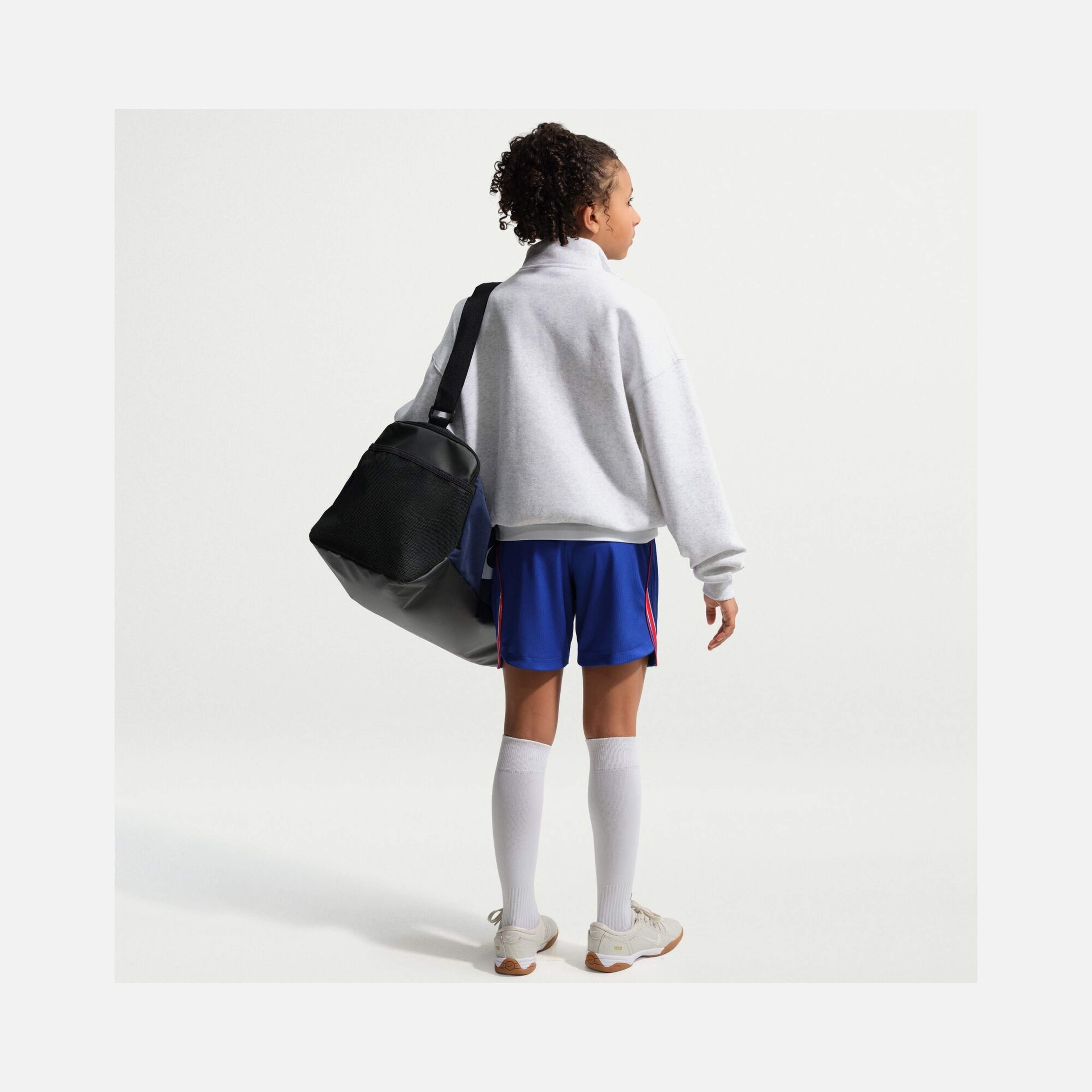 Nike Paris Saint-Germain 2026/27 Stadyum İç Saha Çocuk Şort