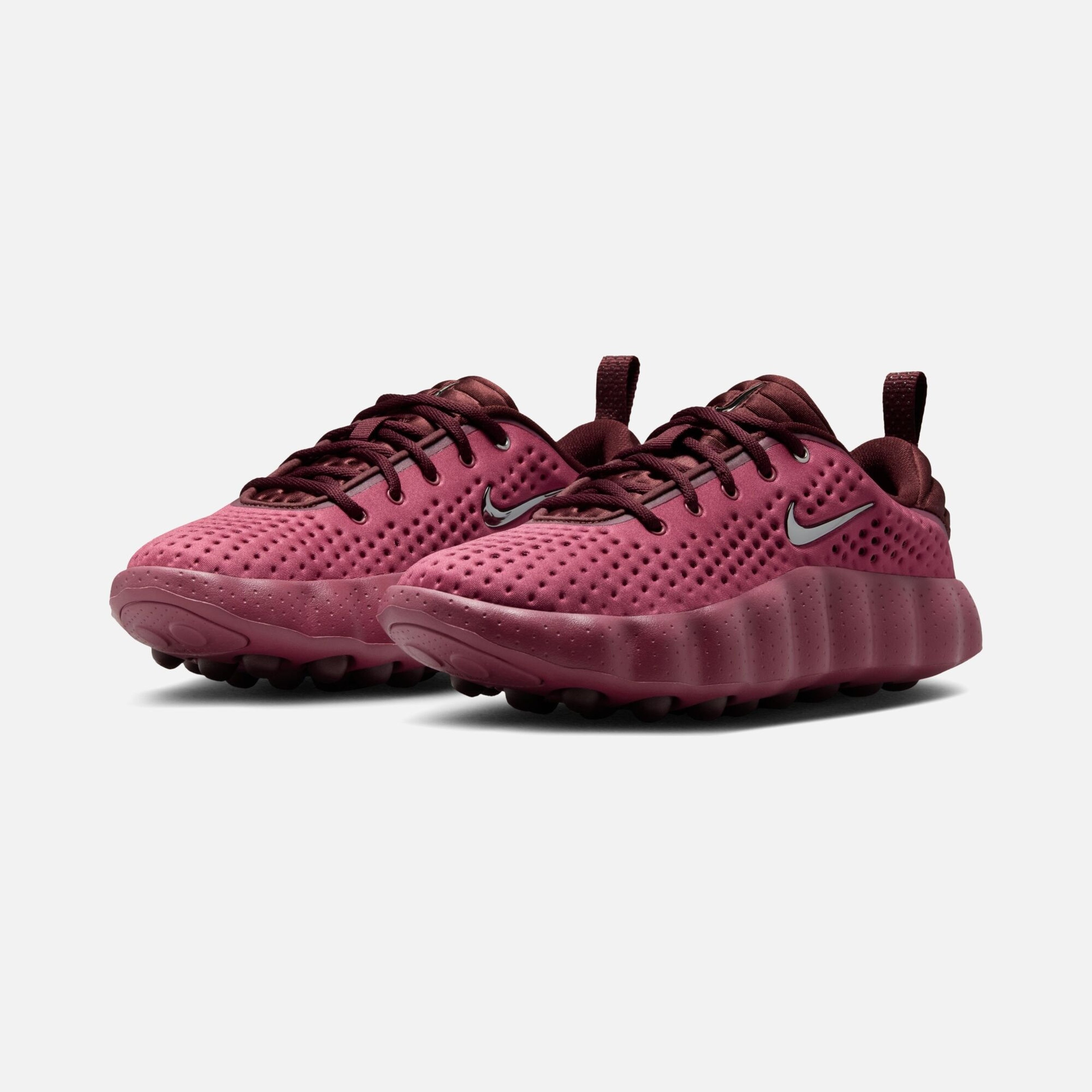 Nike Mind 002 Kadın Spor Ayakkabı
