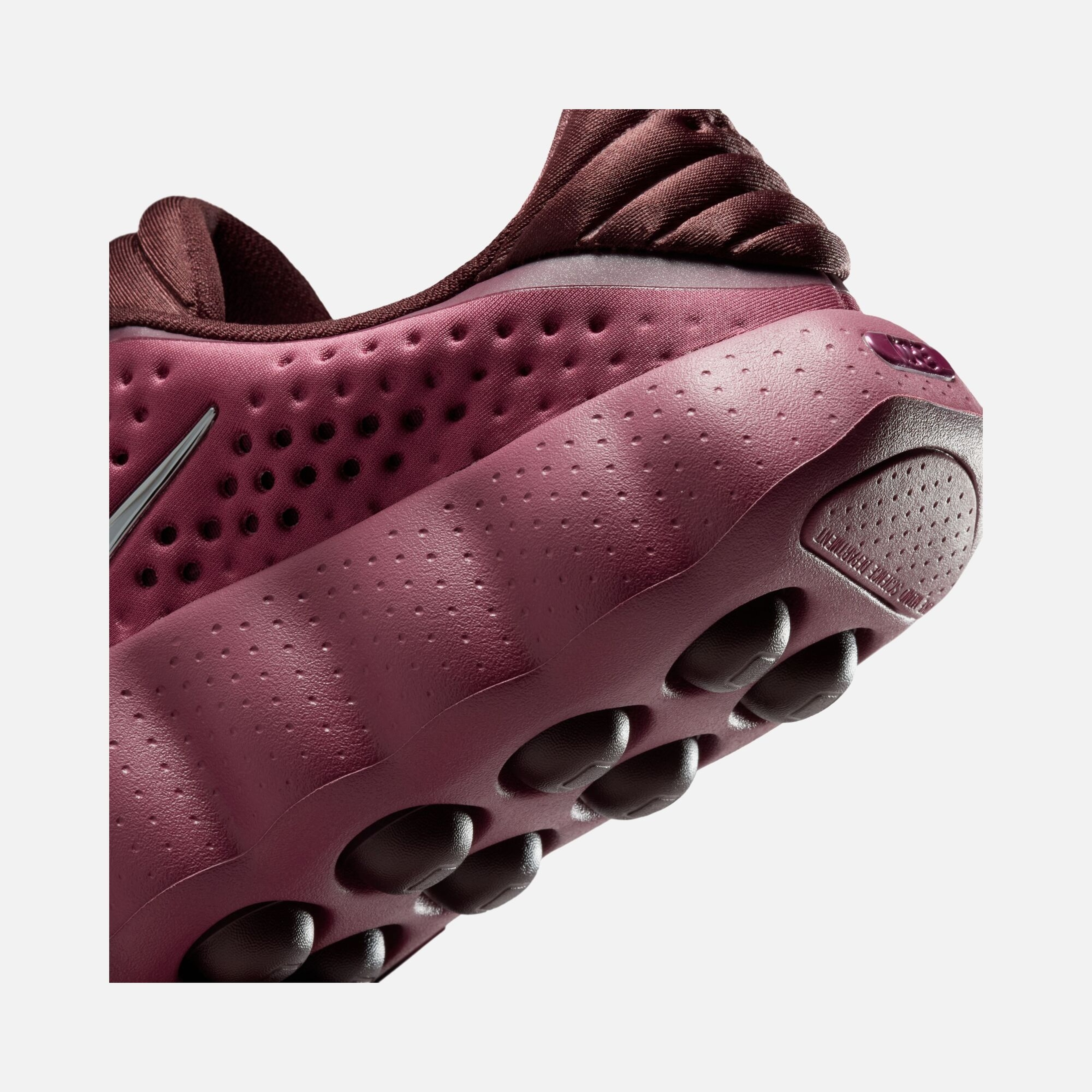 Nike Mind 002 Kadın Spor Ayakkabı