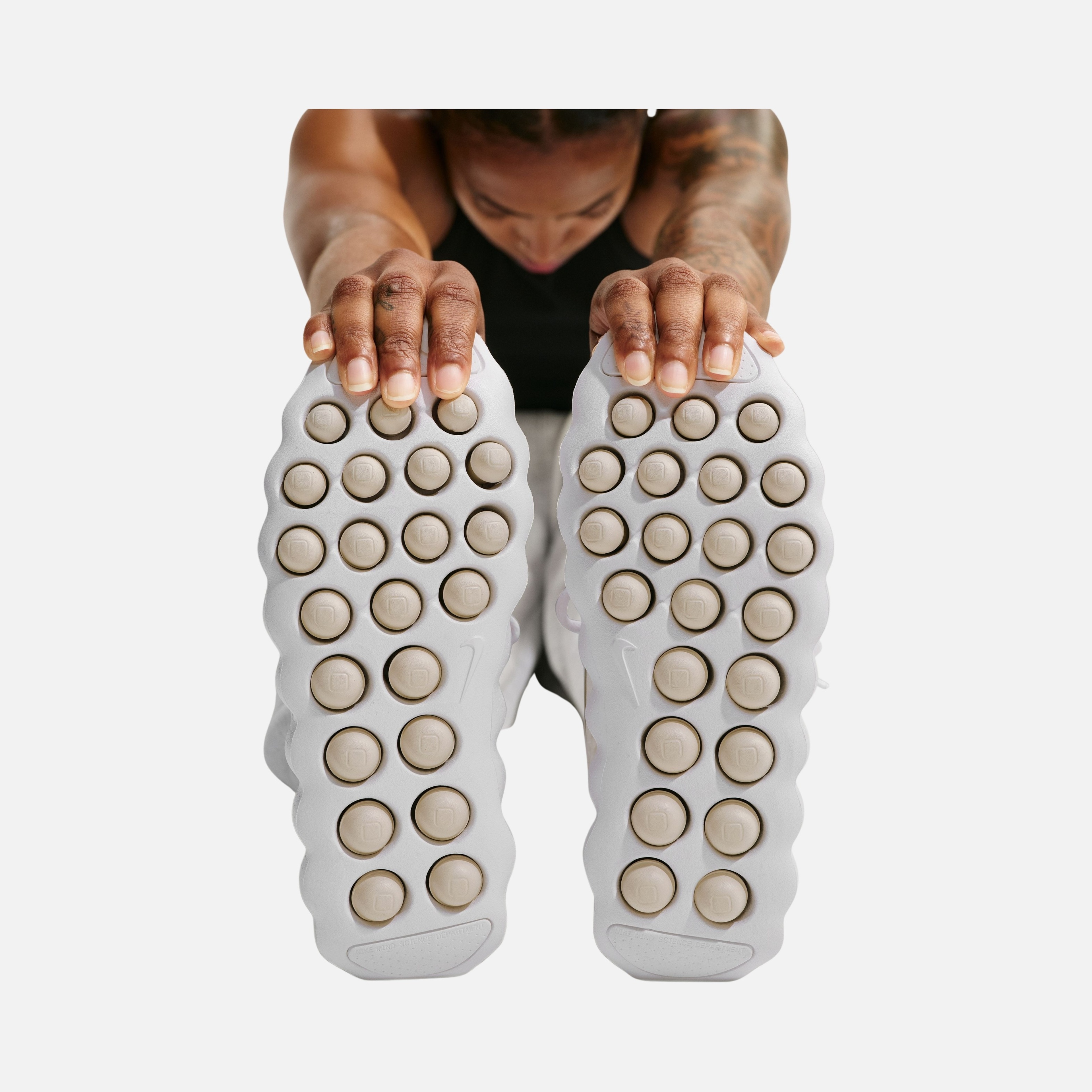 Nike Mind 002 Kadın Spor Ayakkabı